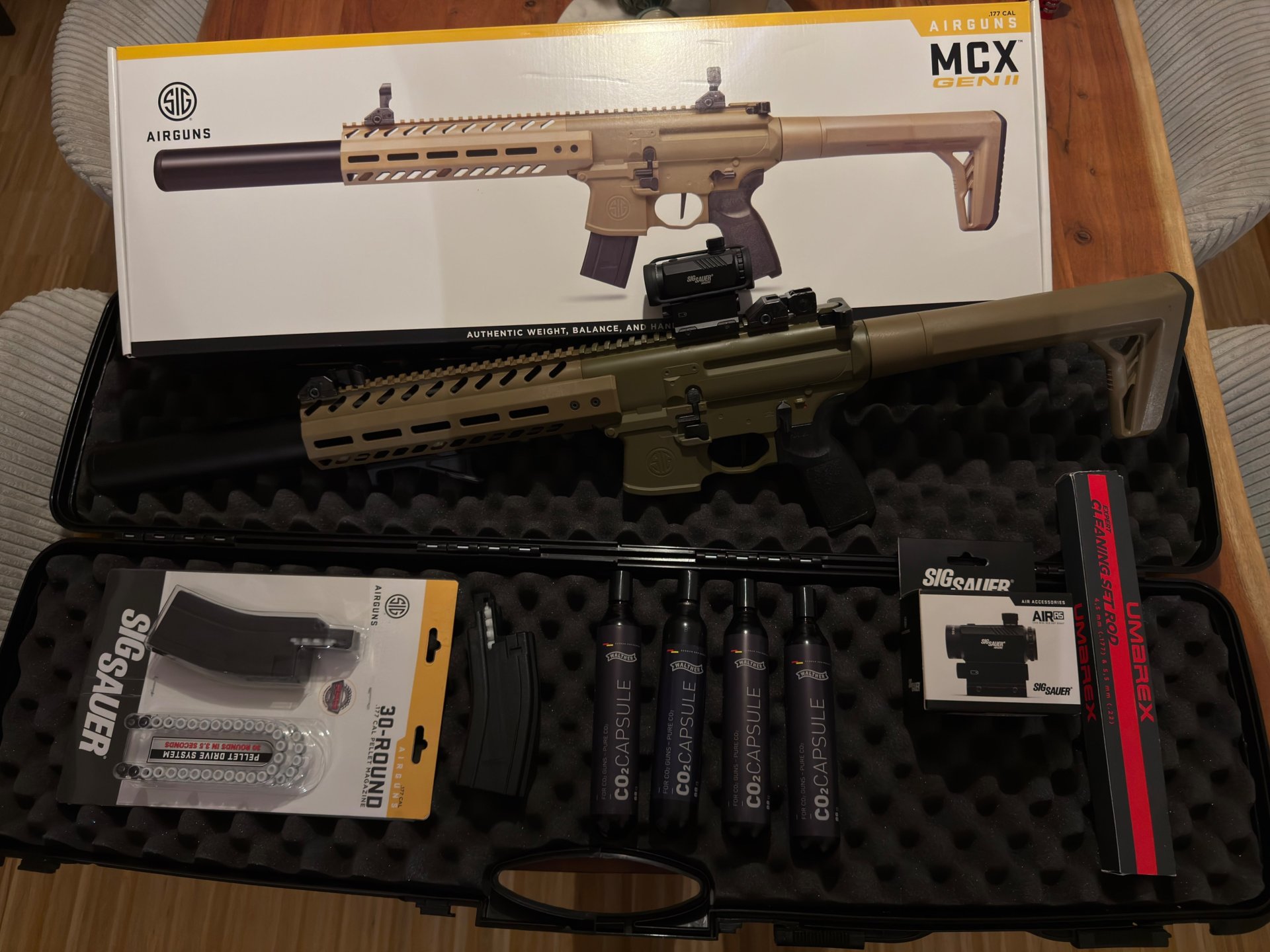 SIG SAUER MCX Gen. 2 – 4,5 mm Diabolo | Zubehörpaket – Bild 1