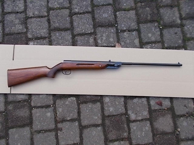 Achtung Sammler schönes altes Falke Mod. 70 Luftgewehr ohne F-Zeichen no 98 teile – Bild 1