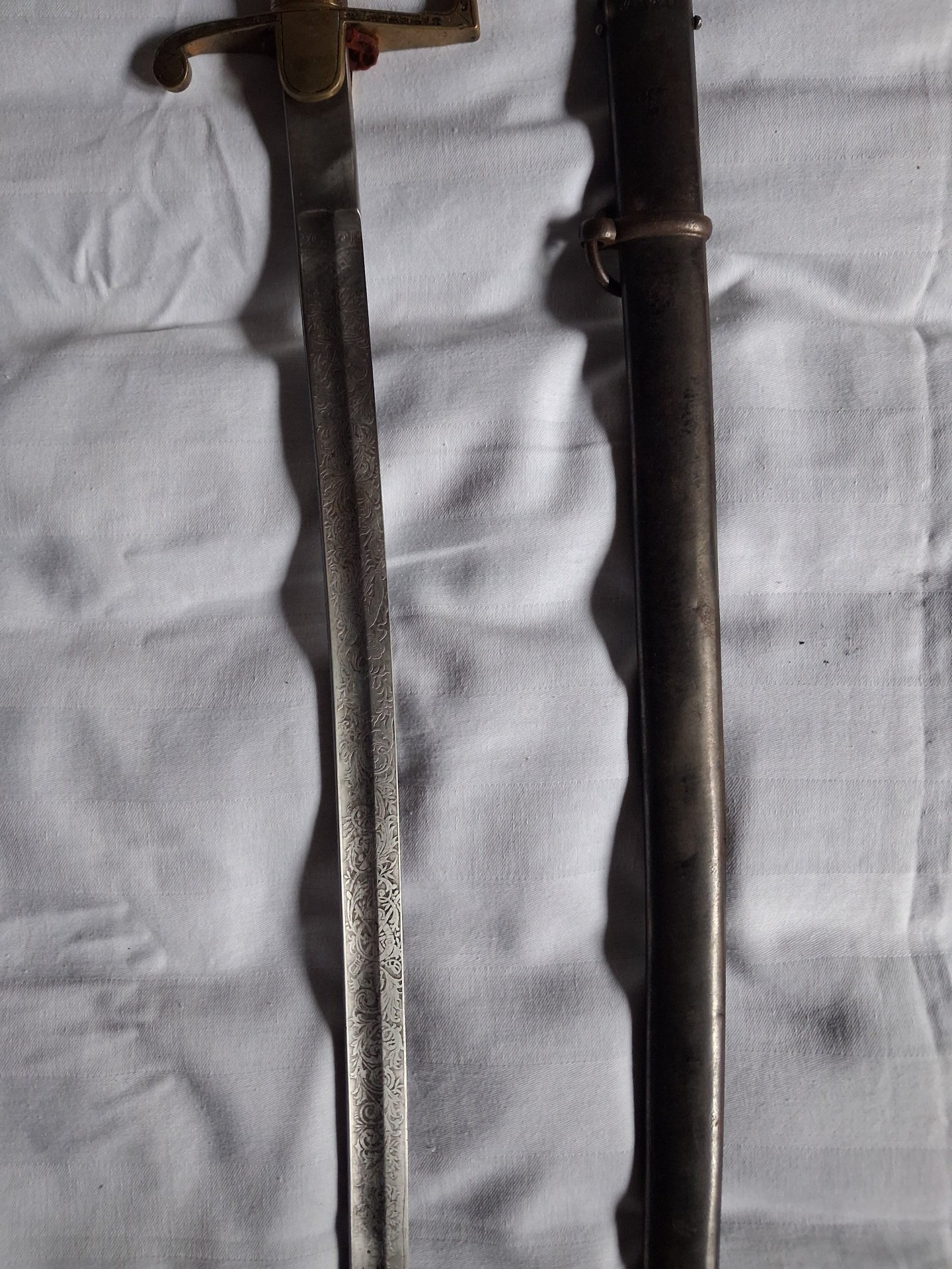 Wehrmacht Offizierssäbel mit geätzter Klinge & Scheide – Eichenlaub/Adler – Restaurationsobjekt – Bild 4