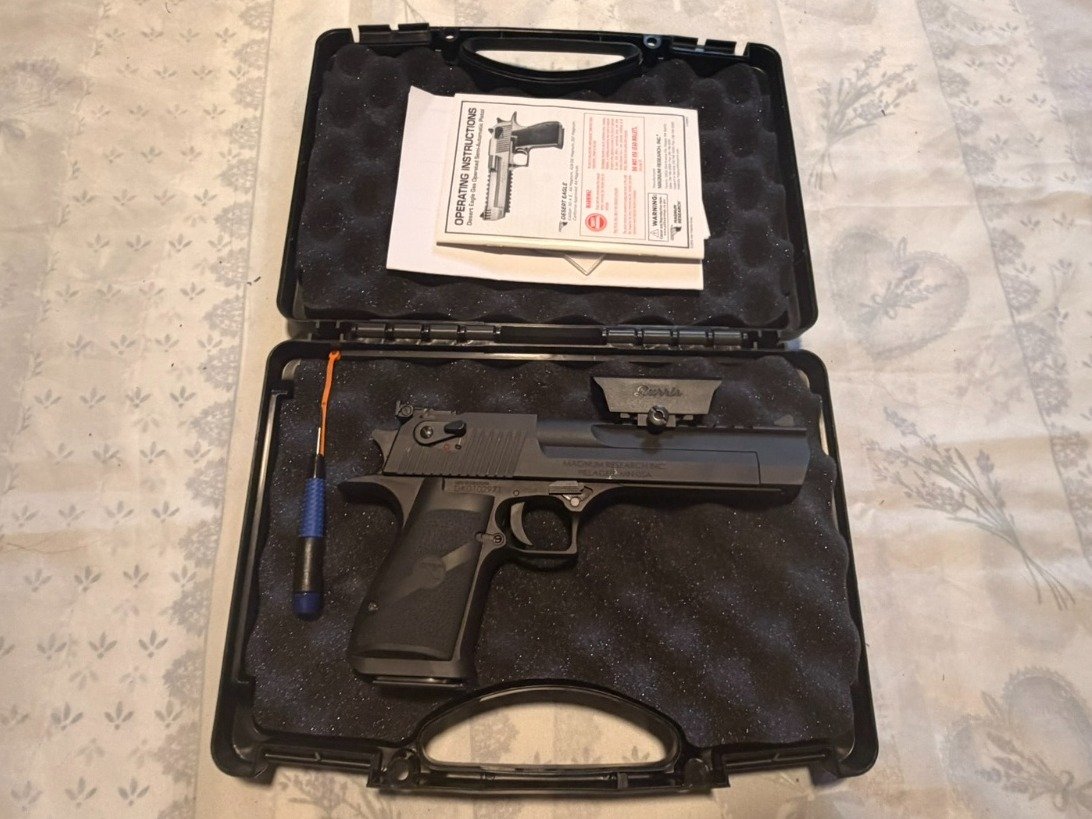 Desert Eagle 6" Black Bj. 2023 mit Rotpunktvisier – Bild 1