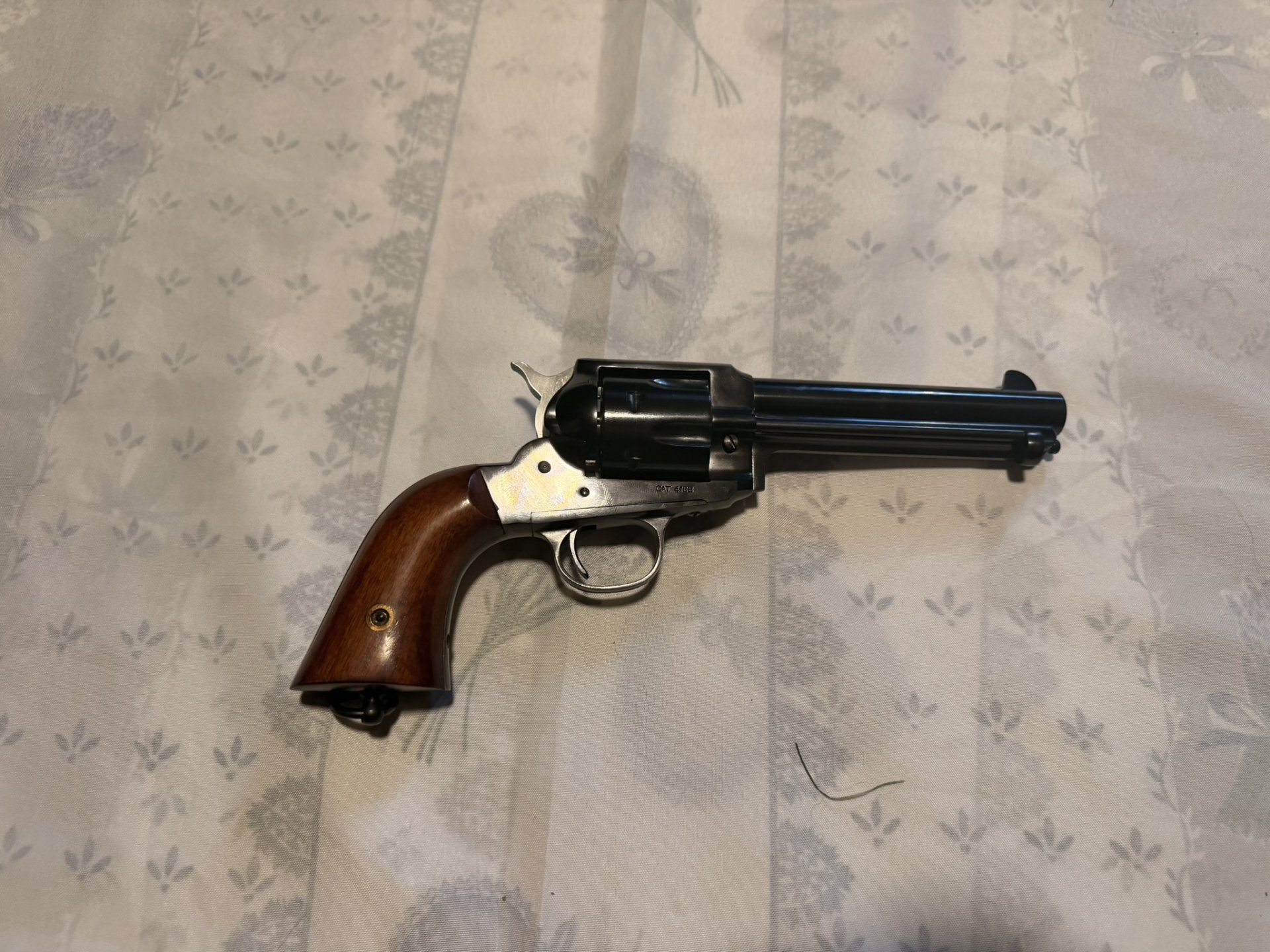 2 Stück Uberti Remington Police 1875/90 .45 LC , mit Ring – Bild 2