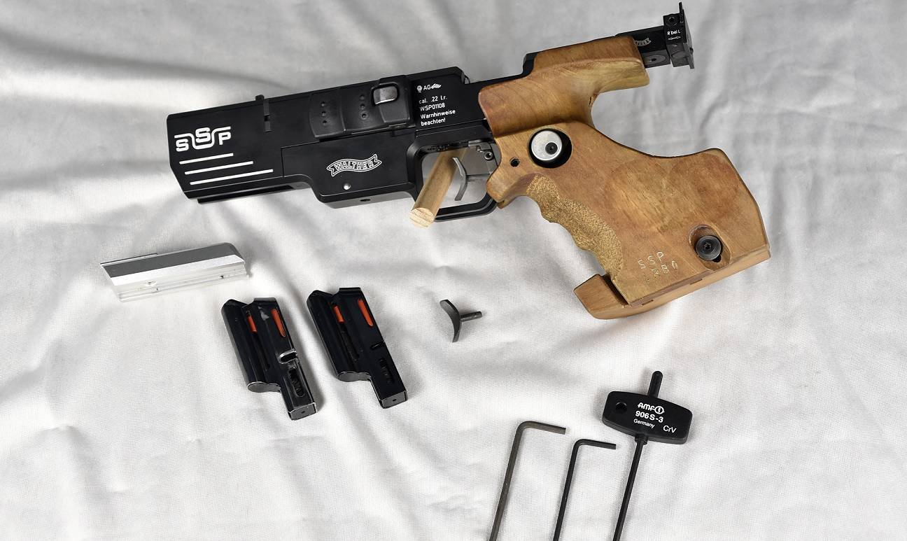 Walther SSP .22 l.r. - TOP Zustand! Matchgriff R/L, 2. Magazin NEU, Laufgewicht, Papiere – Bild 10