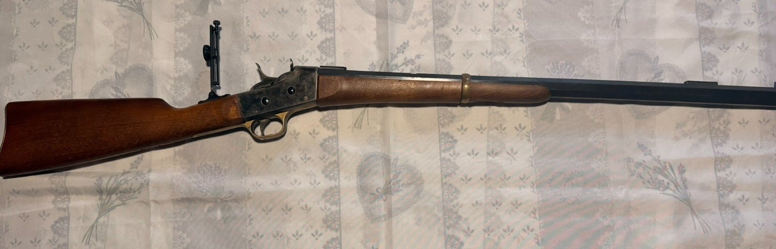 Pedersoli 45-70 Gov. Rolling Block Gewehr mit Spindeldiopter – Bild 2