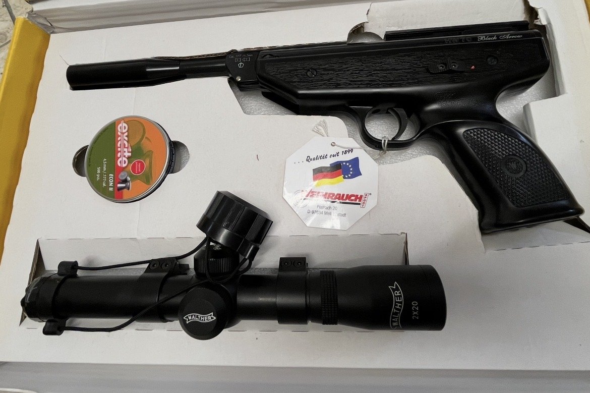 Weihrauch HW70 Black Arrow 4,5mm mit Zielfernrohr 2x20 Walther – Bild 4