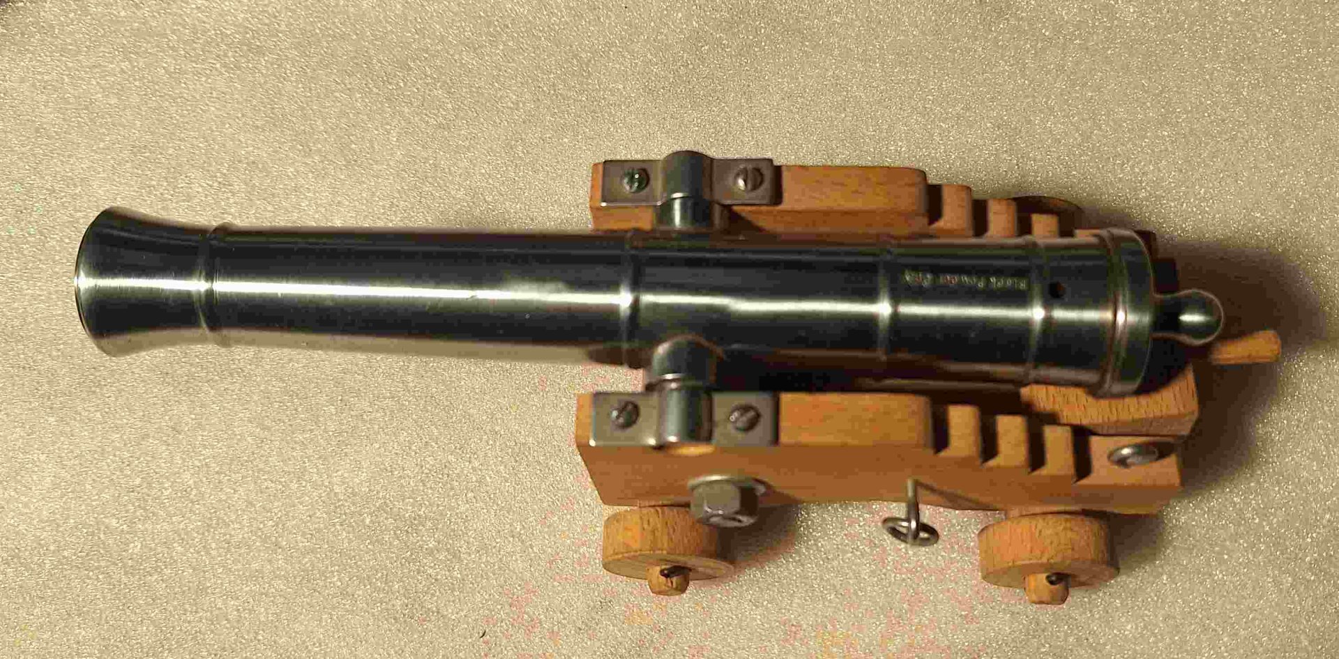 Vorderladerkanone cal.45, Kanone, Schwarzpulver – Bild 2