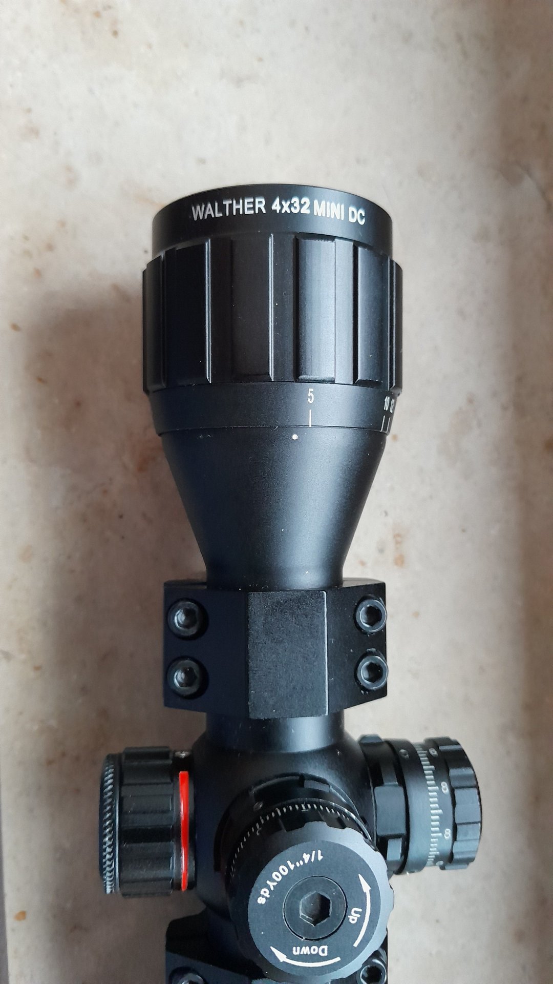 Walther 4x32 Mini DC mit 11 mm Montagen – Bild 2