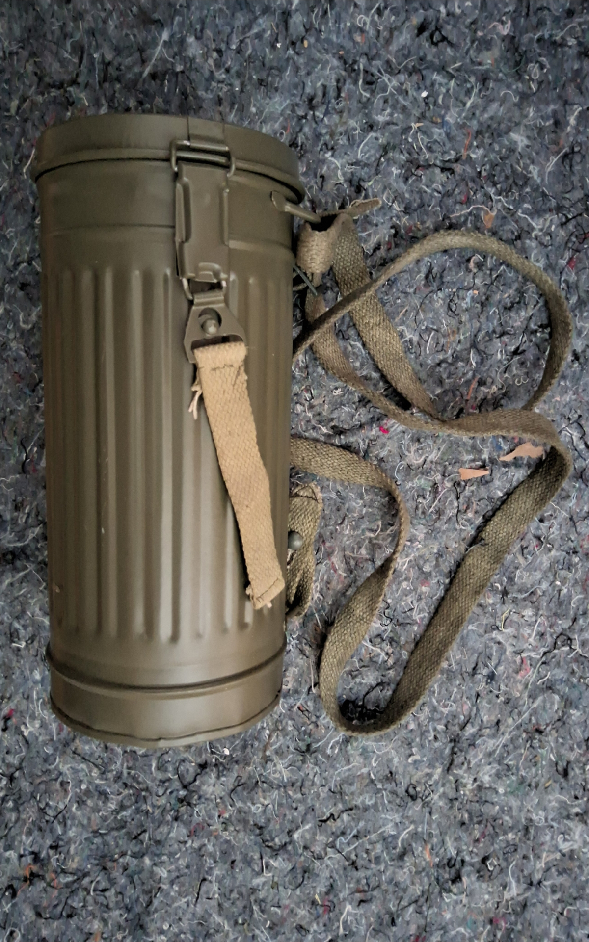 Gasmaskendose Repro Wehrmacht – Bild 1