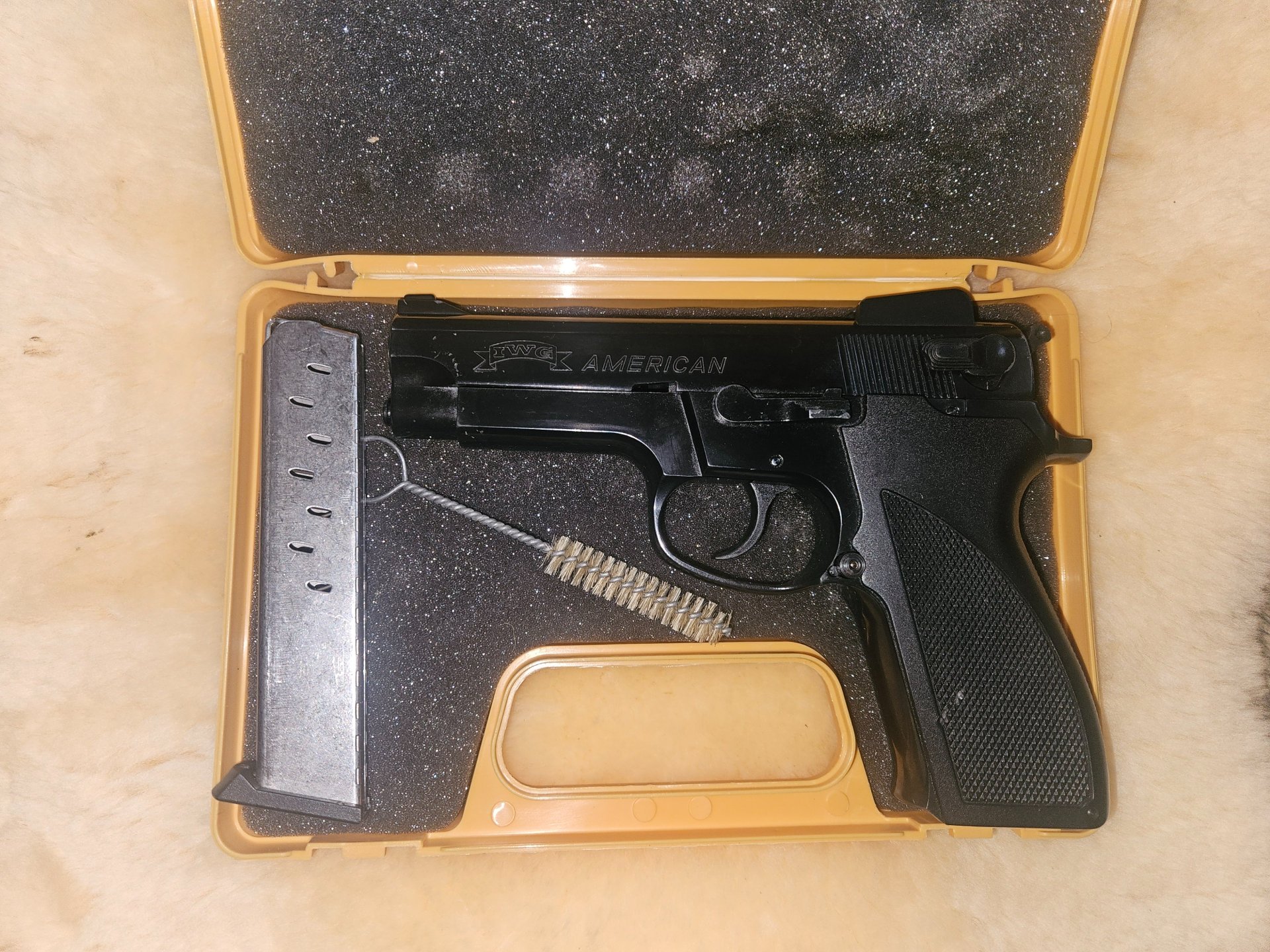 SSW IWG American 9mm P.A.K. Schreckschuss/ Gas/ Signal – Bild 3