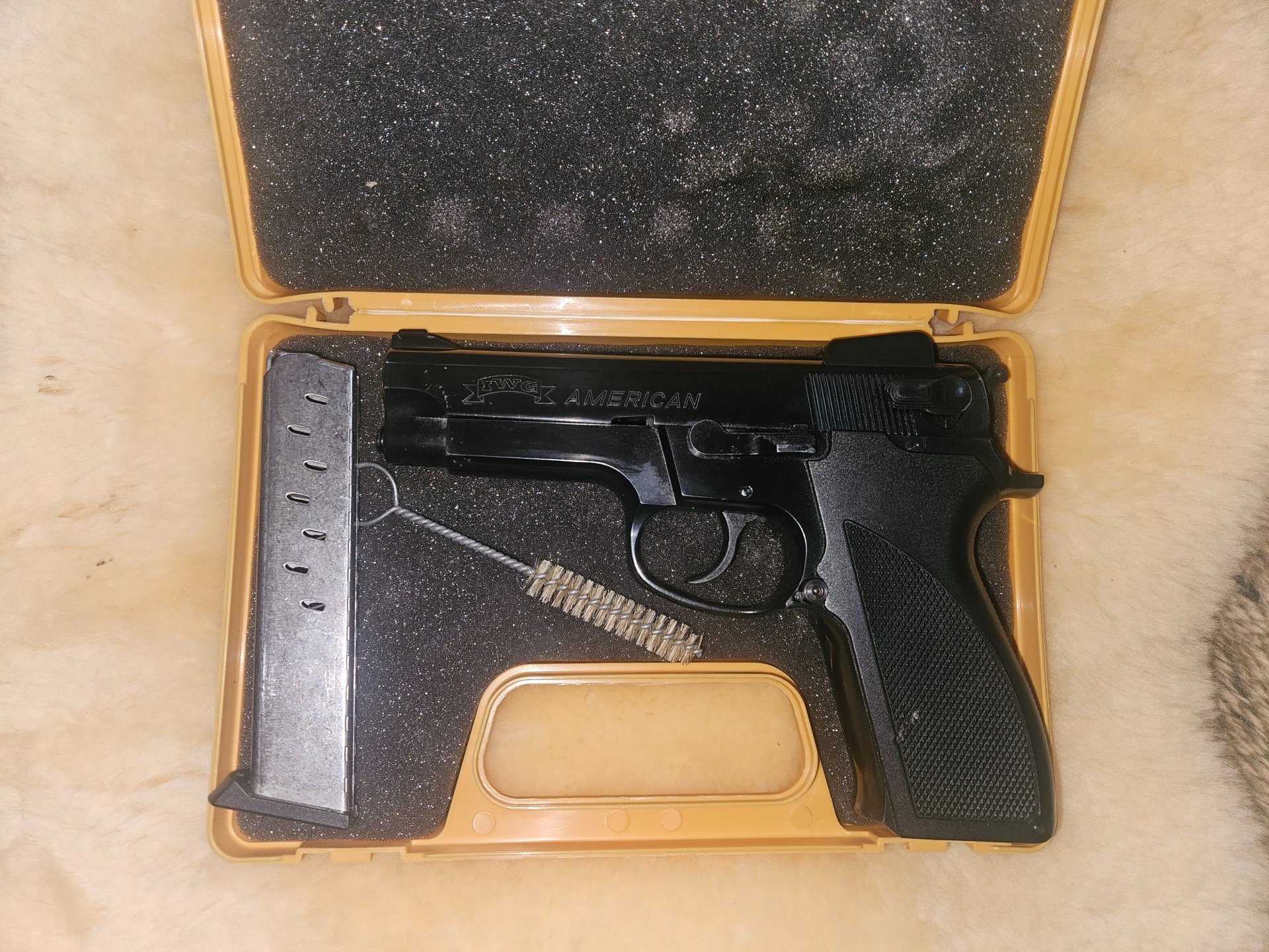 SSW IWG American 9mm P.A.K. Schreckschuss/ Gas/ Signal – Bild 2