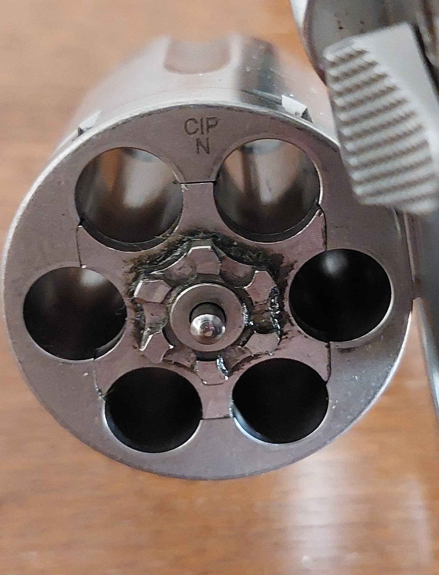 Smith &Wesson 686 .357 Mag 4 Zoll – Bild 4