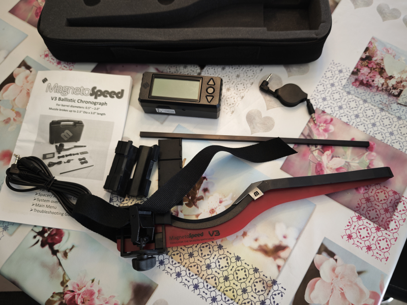 MagnetoSpeed V3 mit Tasche – Bild 2