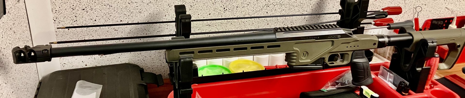 Vision Hybrid Chassis SA RH Olivgrün Tikka T3 / T3x, AICS Mag, MDT Griff, Thumb Rest, Hera Buttstock – Bild 2