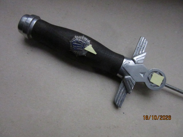 Griffstück mit Emblem für RLB-Unterführerdolch – Bild 5