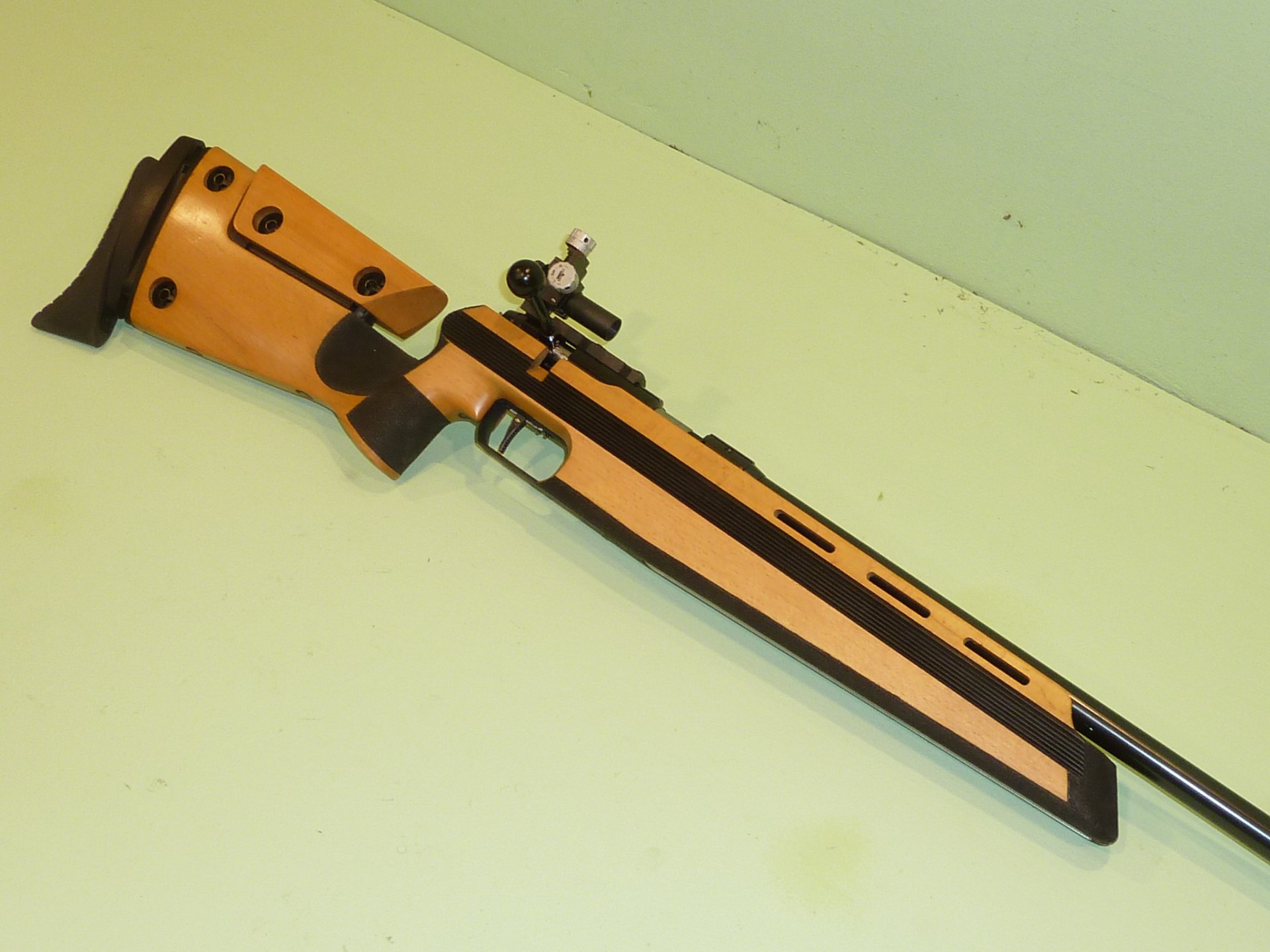Anschütz KK Standartgewehr Matchgewehr 1807 / 1907 für Rechtsschützen mit Zubehör – Bild 2