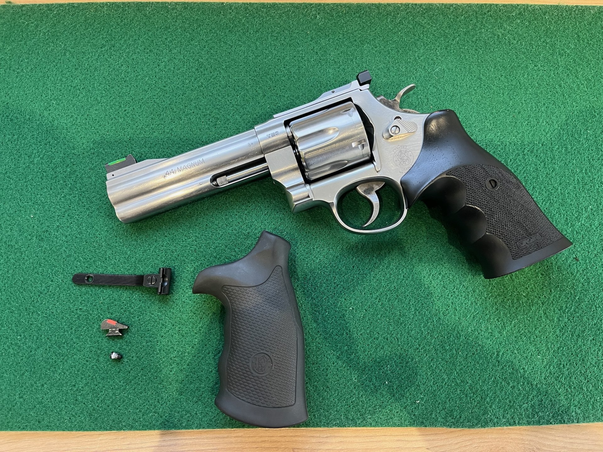 S&W 629, Classic, .44 Mag, 5“ Lauflänge – Bild 2