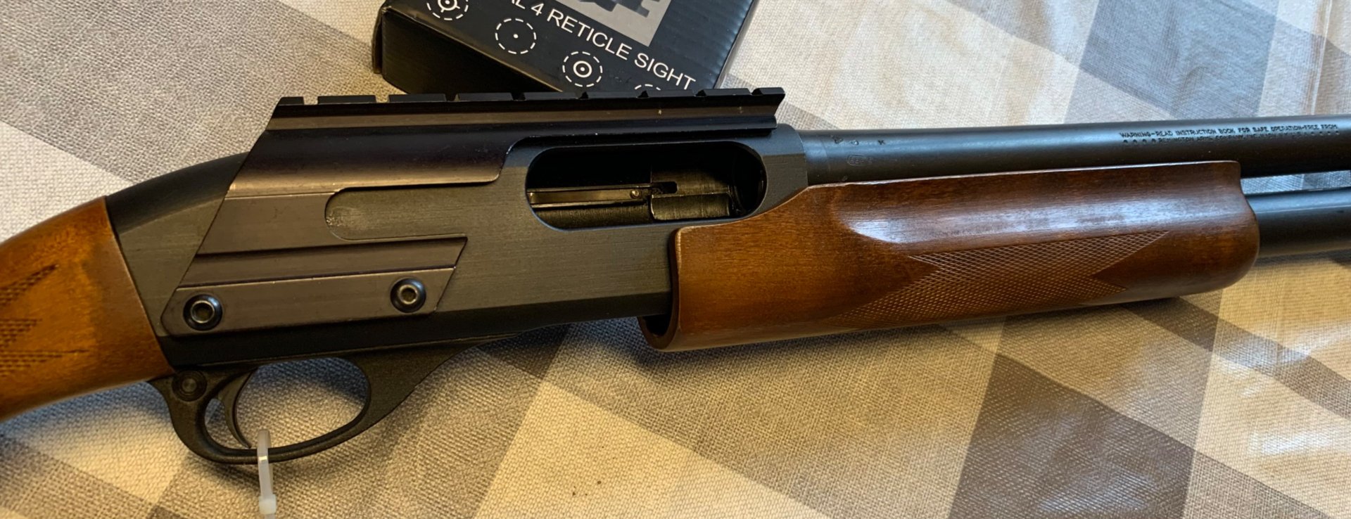 Vorderschaftrepetierer Remington 870 Express Magnum 12/76 – Bild 4