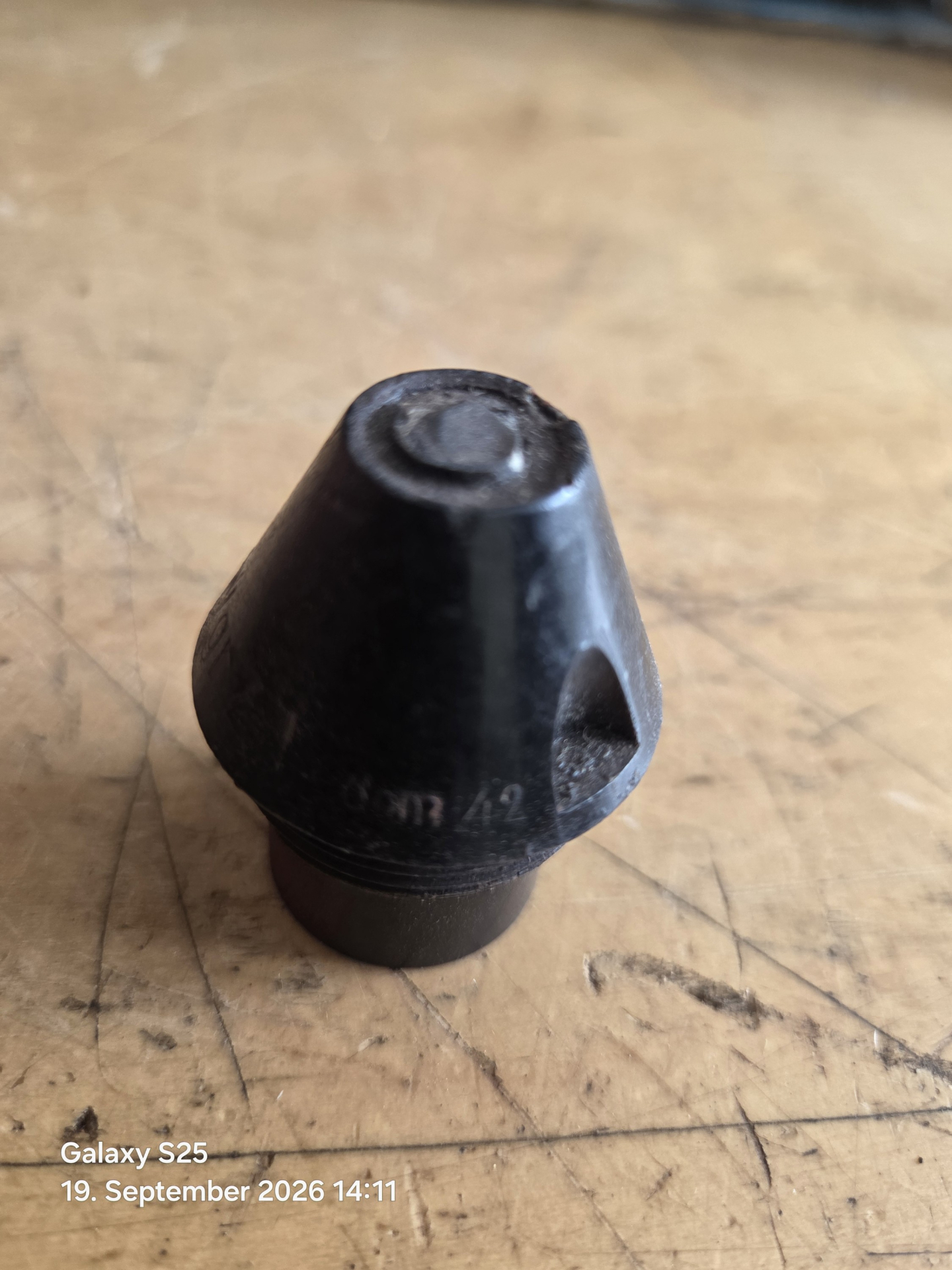 Deutsche 8 cm Werfer Granate mit Deko Zünder (Bombe Bodenfund Granate Zünder) – Bild 4