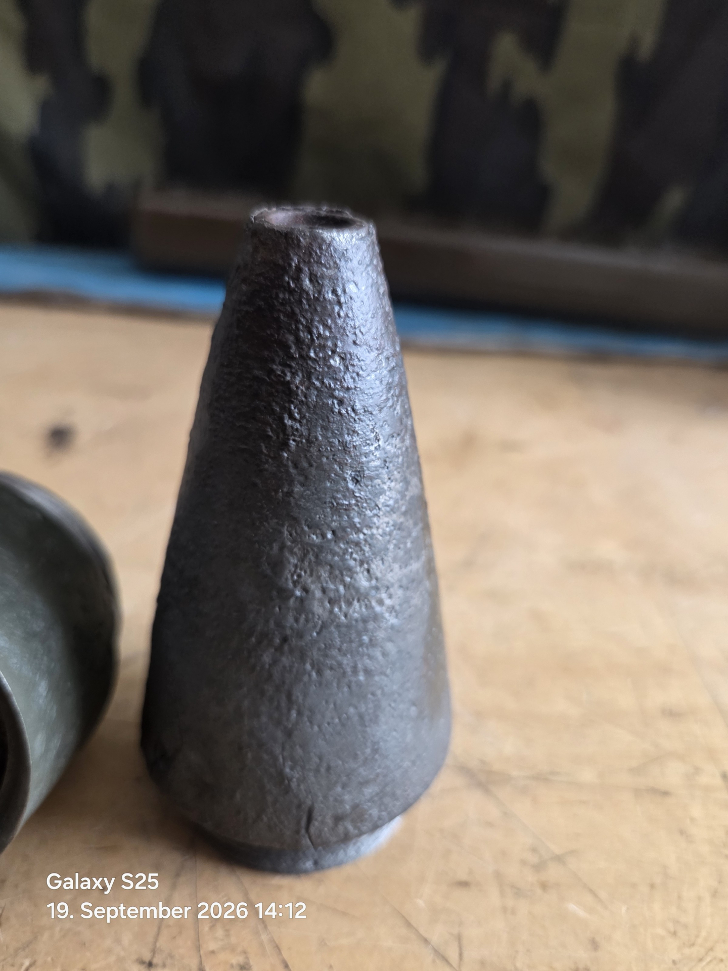Deutsche 7 5 cm Feld Granate mit Zünder (Bombe Bodenfund Granate Zünder) – Bild 4