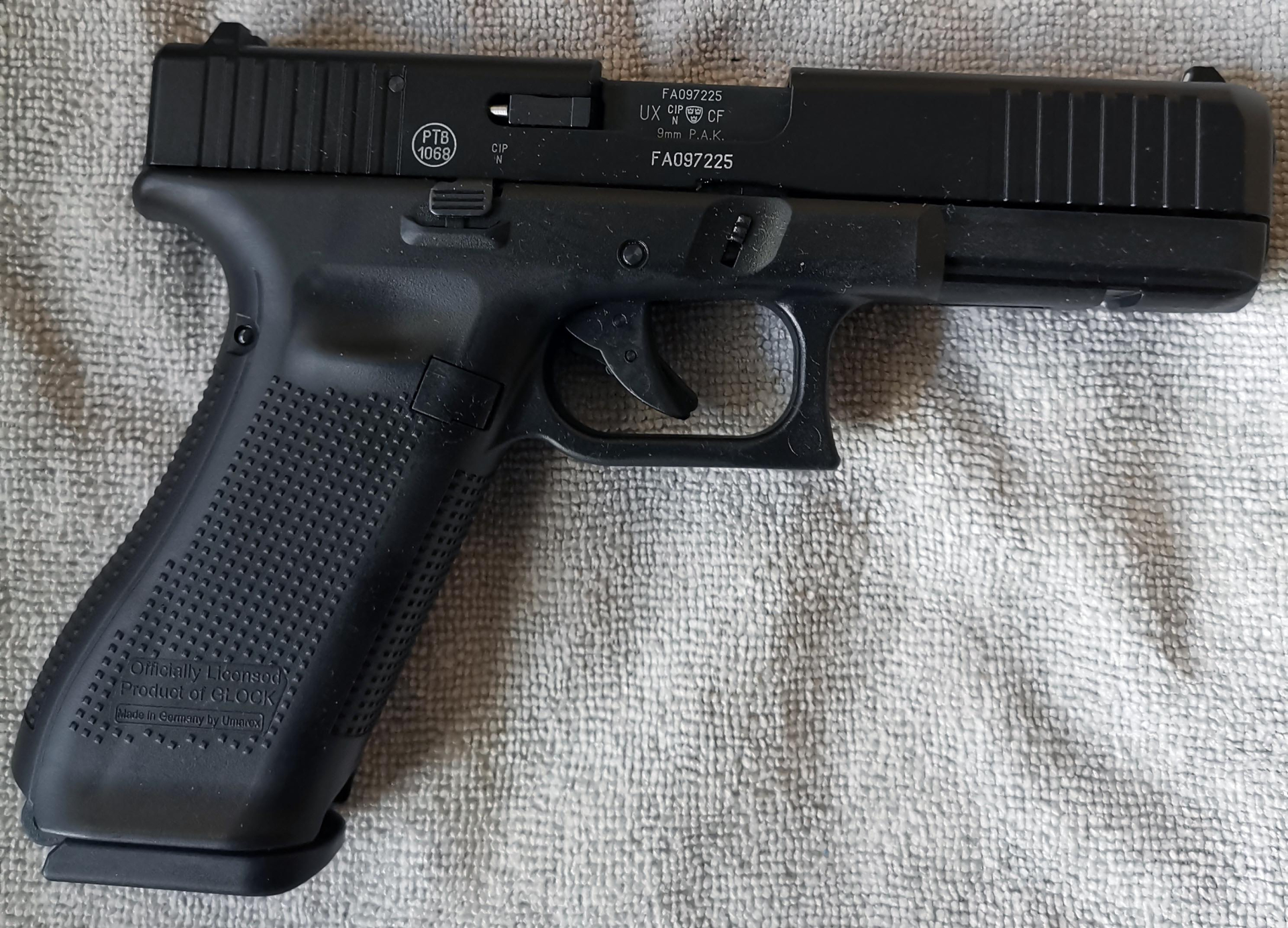 Glock 17 Gen5 im Top-Zustand Kal,9mm PAK, PTB 1068 – Bild 3