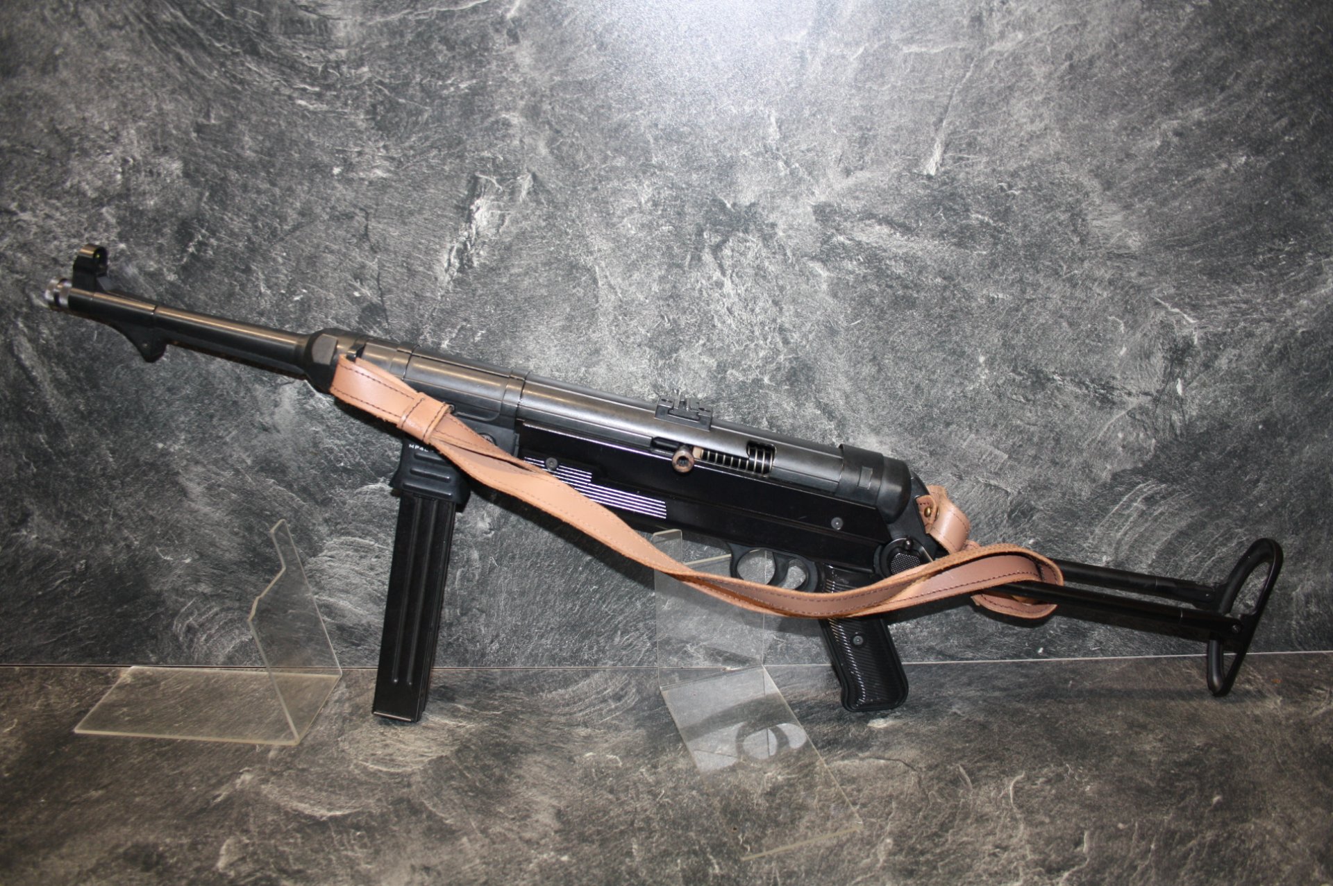 German Sport Guns Selbstladebüchse MP40 Kal 9mm PAK Schreckschuss (Schmeisser) – Bild 3