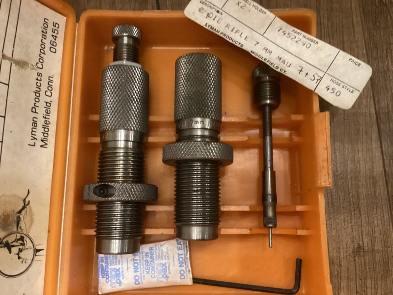 Lyman 2-teilig FL Die Set 7MM MAUSER #7452290 mit Hülsenhalter und Pilot – Bild 2