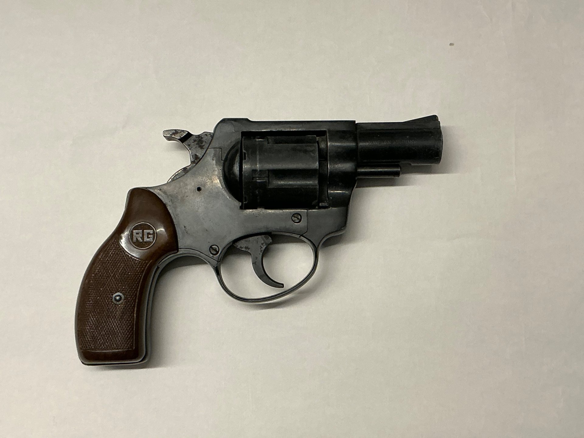Röhm RG 79 Schreckschuss Revolver Kaliber 9mm Knall – Bild 3