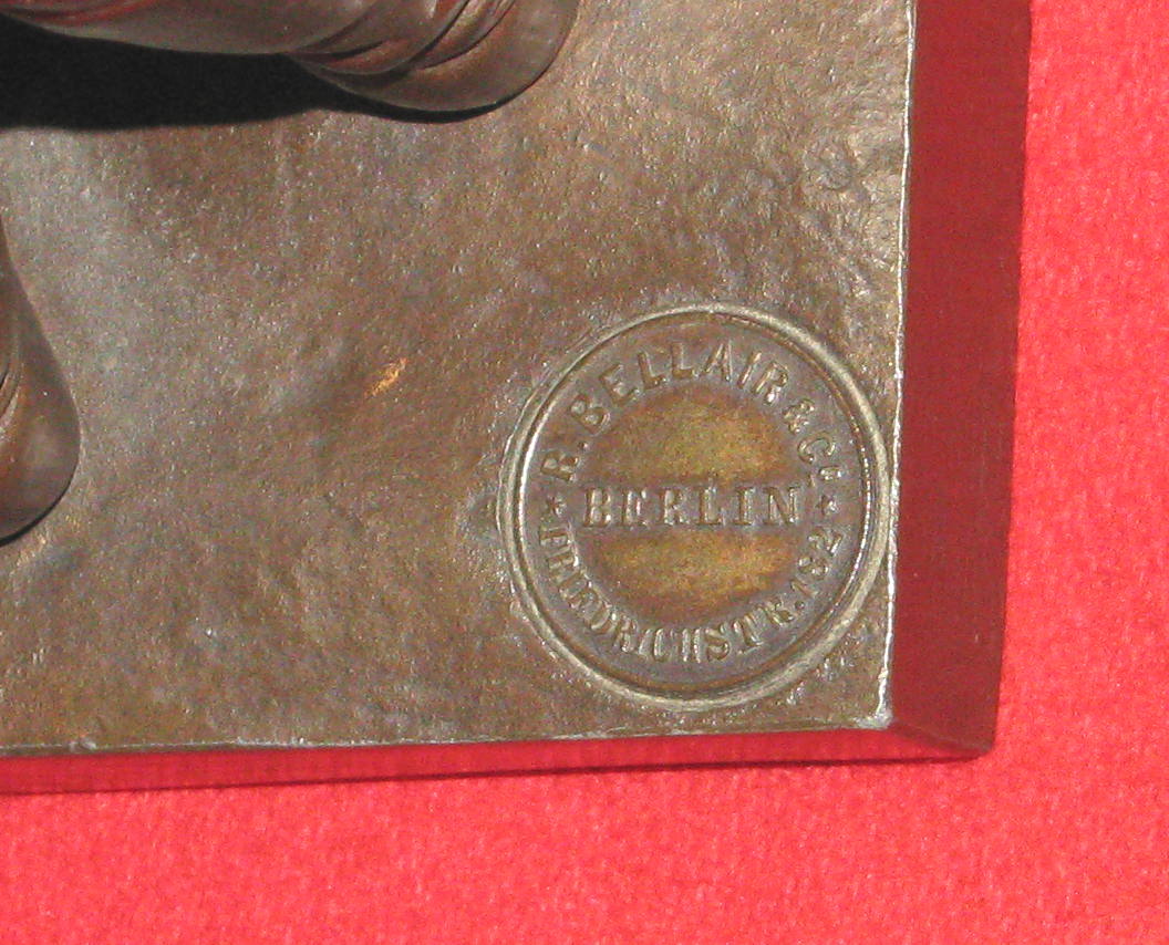 Patriotische Bronze, Preußischer Soldat mit Gewehr, ca. 26cm Gießereimarke „R. Bellair & Co., Berlin – Bild 6