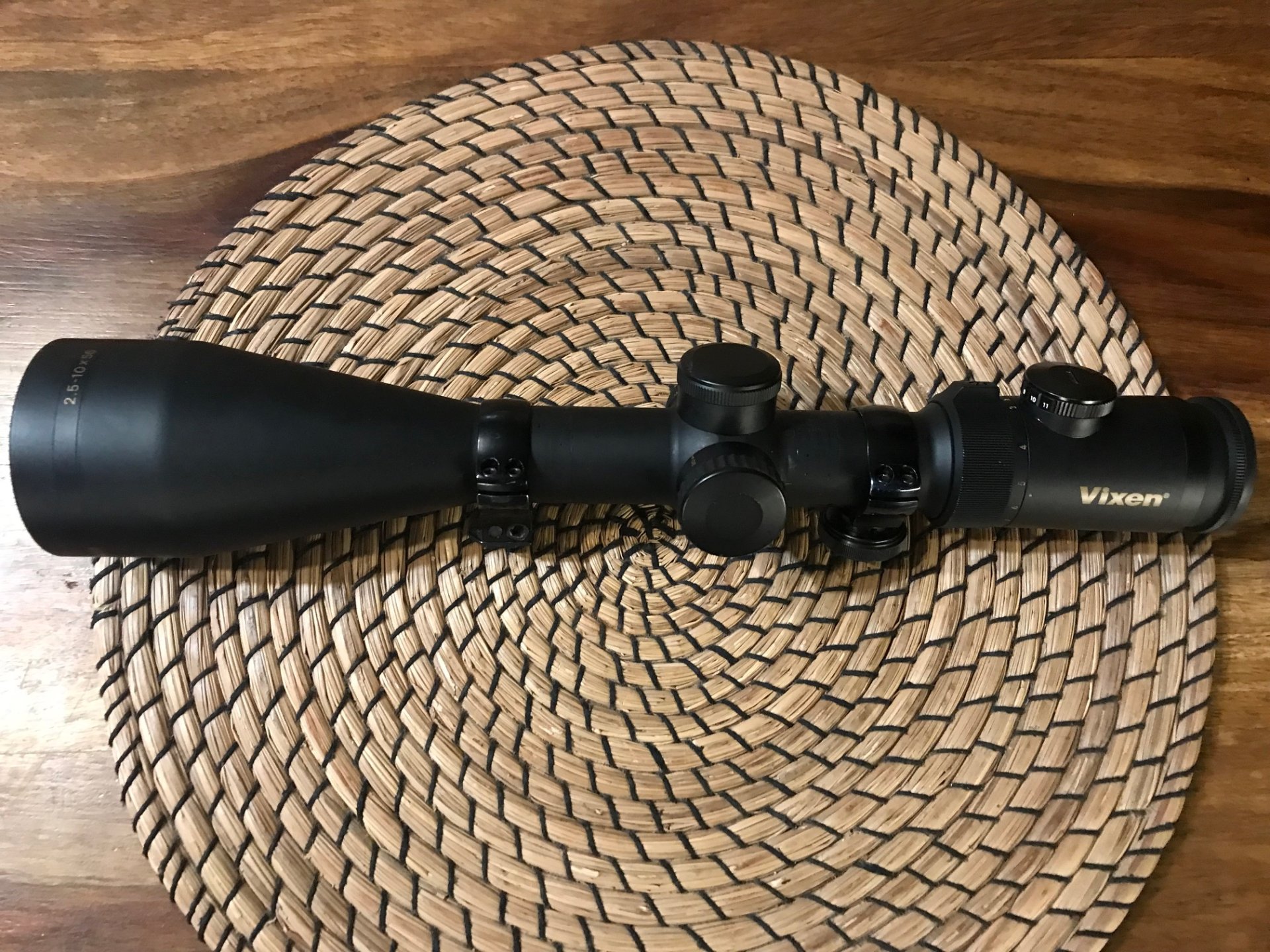 ZF VIXEN Japan 2,5-10x56 mit Leuchtpunkt, inkl. ERA RECKNAGEL Schwenkmontage 30mm ! – Bild 2