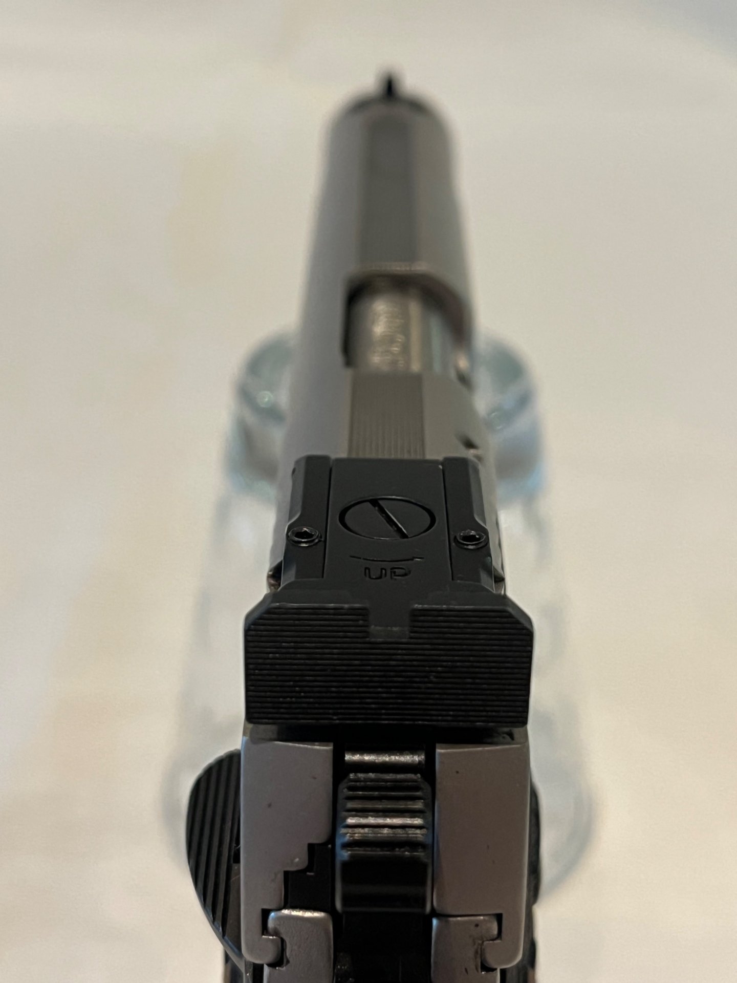 Smith & Wesson 1911 e-series .45 ACP – Bild 3