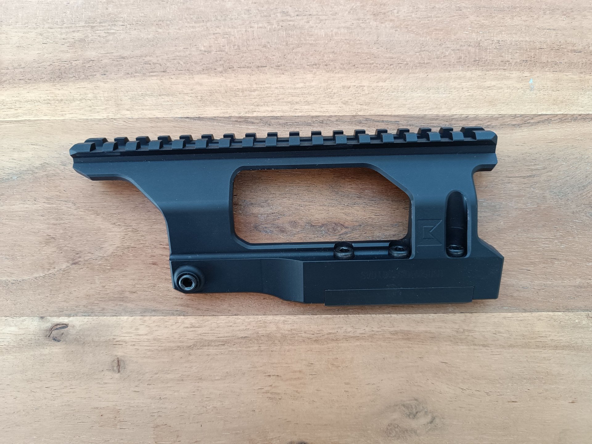 Picantinny Montageschiene für Tigr SVD Dragunov – Bild 1