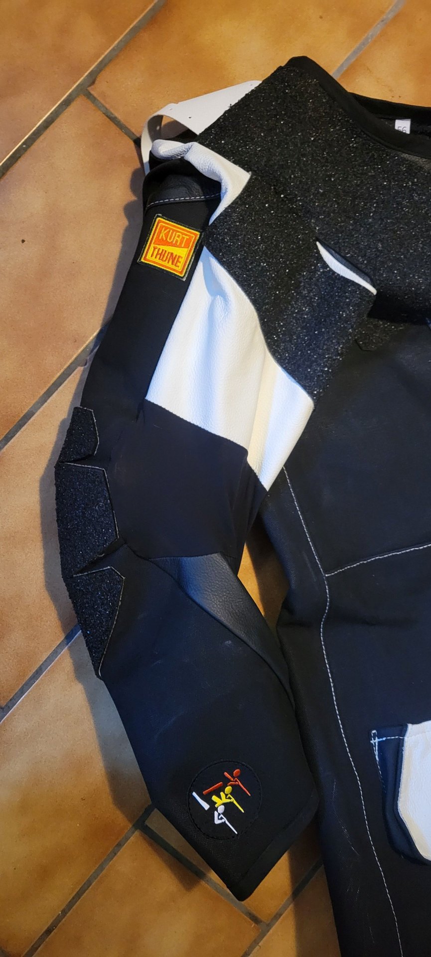 Thune Schießjacke Gr. 56 – Bild 2
