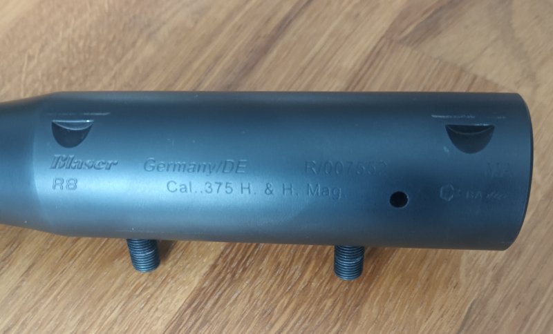 Blaser R8 Wechsellauf .375 H&H Semi Weight , Klemmmündungsbremse ,Magazineinsatz – Bild 2