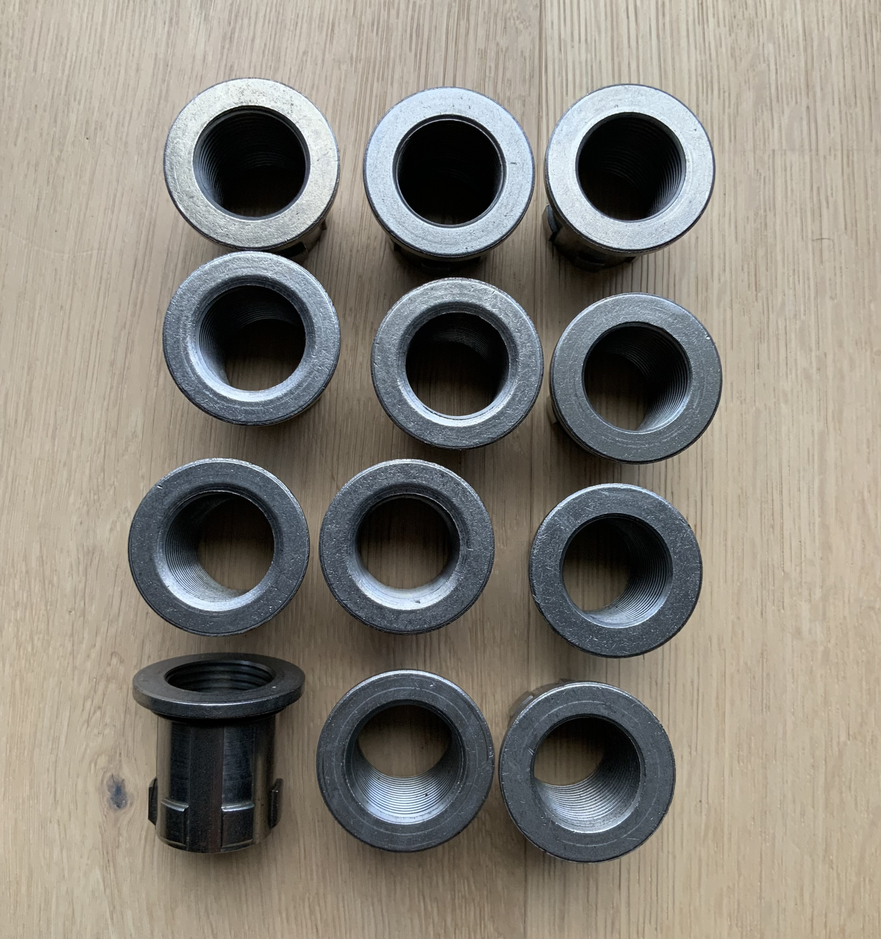 HORNADY LOCK-N-LOAD DIE BUSHING | L-N-L Matrizenadapter| Schnellwechseladapter 12 Stück – Bild 1