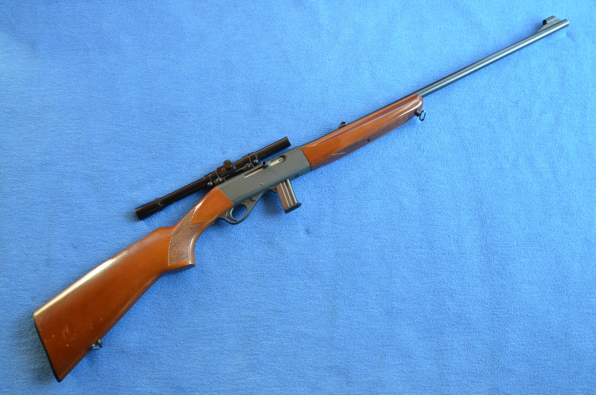 SCHÖNE SELBSTLADEBÜCHSE ANSCHÜTZ 300 .22LR MIT ZF – Bild 1