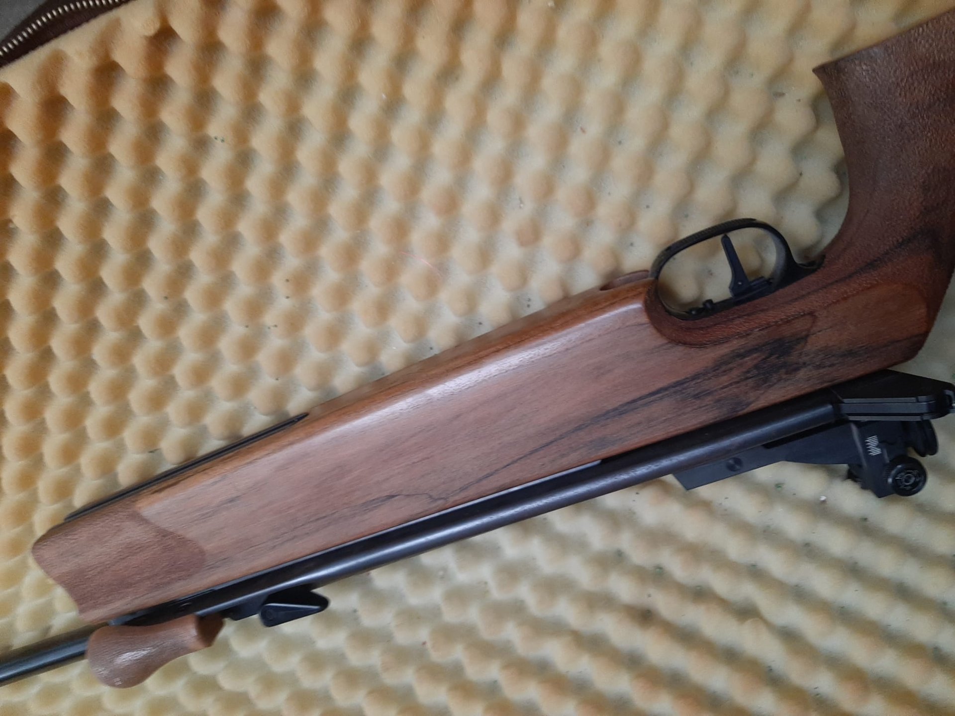 Luftgewehr Walther LGR, Seitenspanner – Bild 7