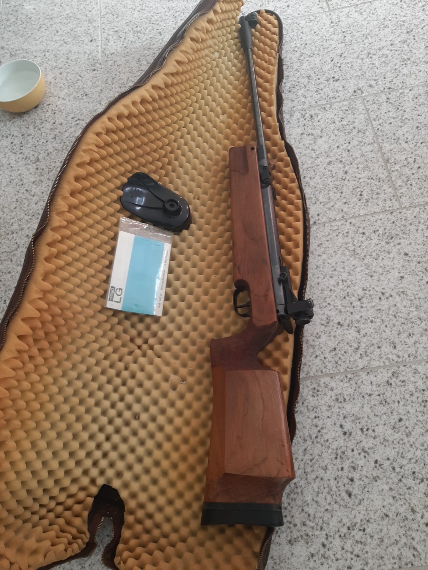 Luftgewehr Walther LGR, Seitenspanner – Bild 8