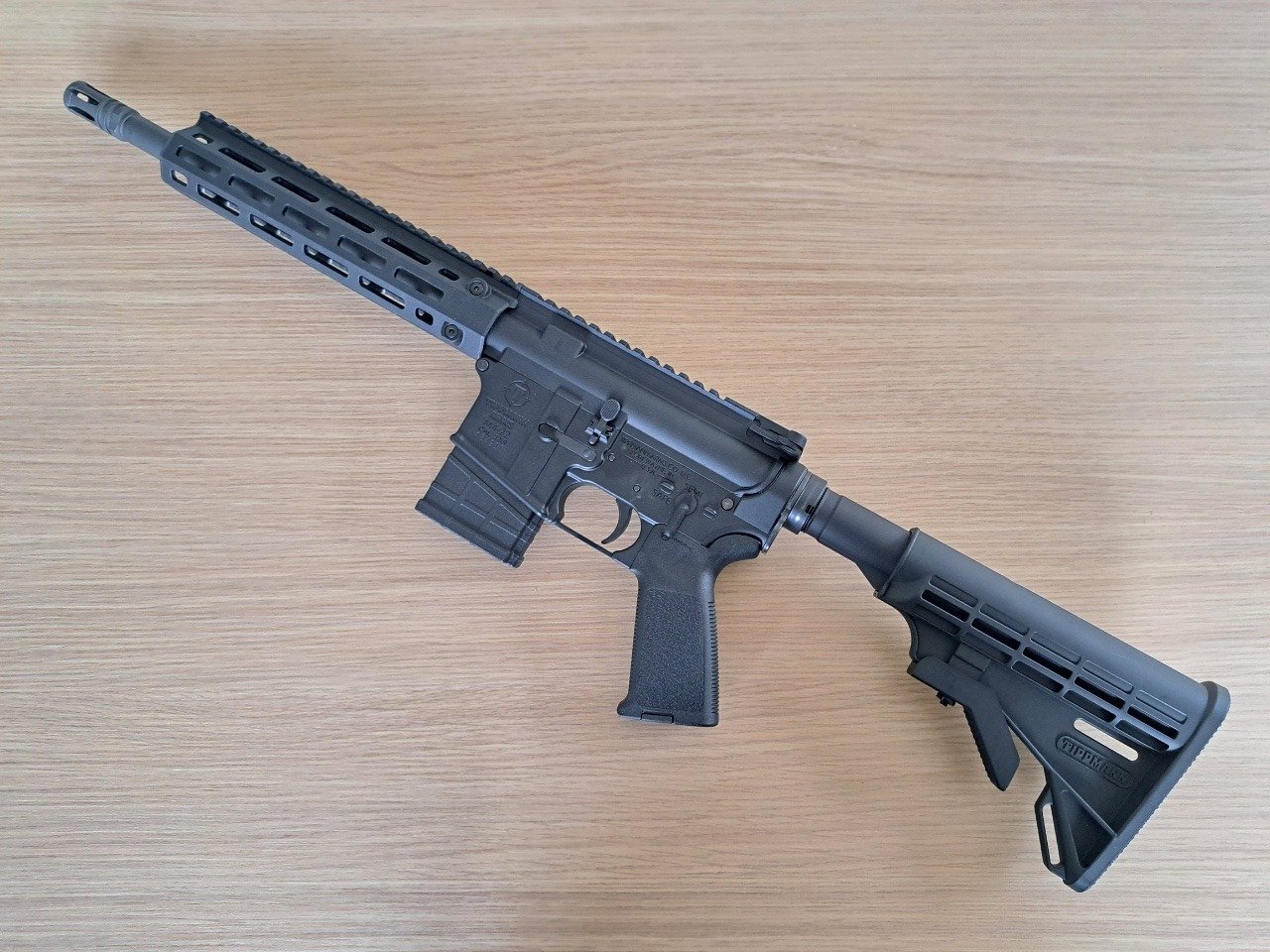 Tippmann M4-22 Elite-S M-LOK .22 LR 12,5" AR 15 KK – Bild 1