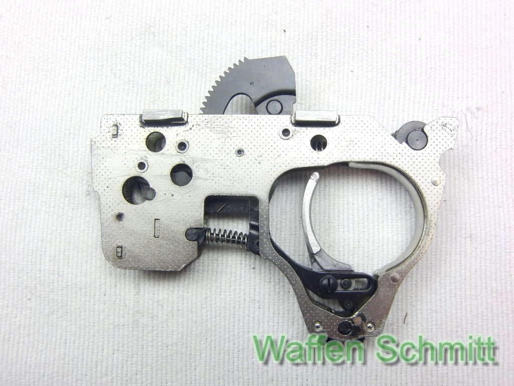 Trainingsabzug für Sportpistole Walther GSP. Guter Zustand!!! – Bild 1