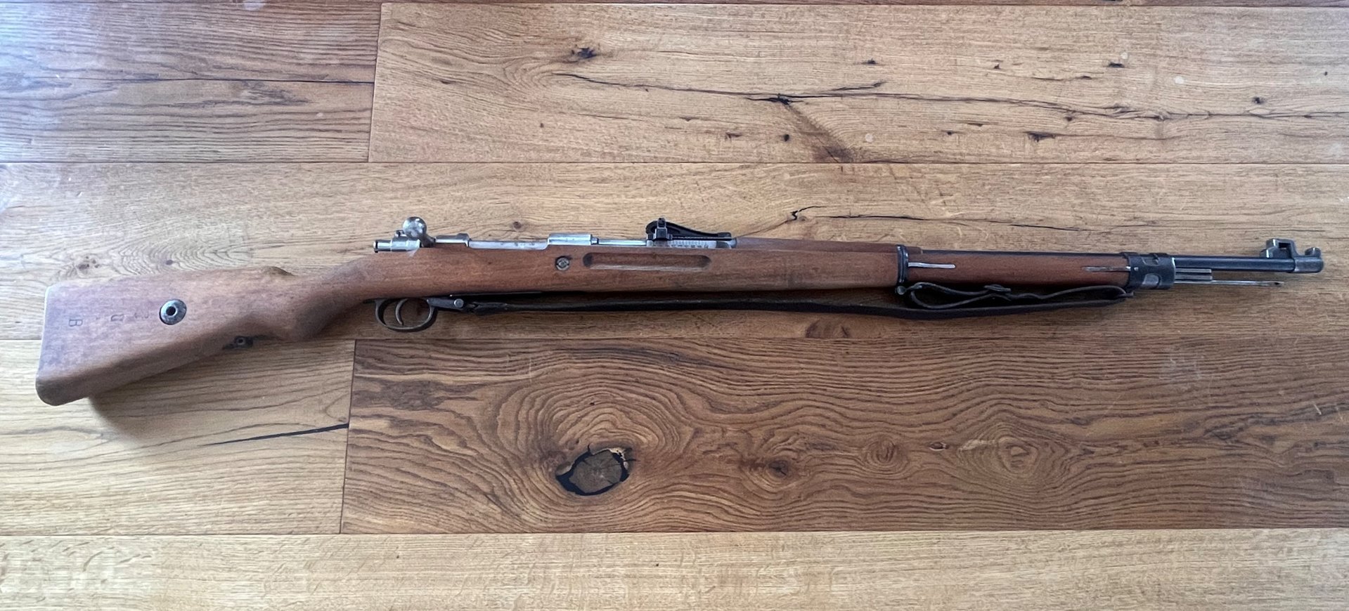 gebrauchte Repetierbüchse Hersteller: Amberg Gewehr 98, Baujahr 1917, nummerngleich in allem Teilen – Bild 4
