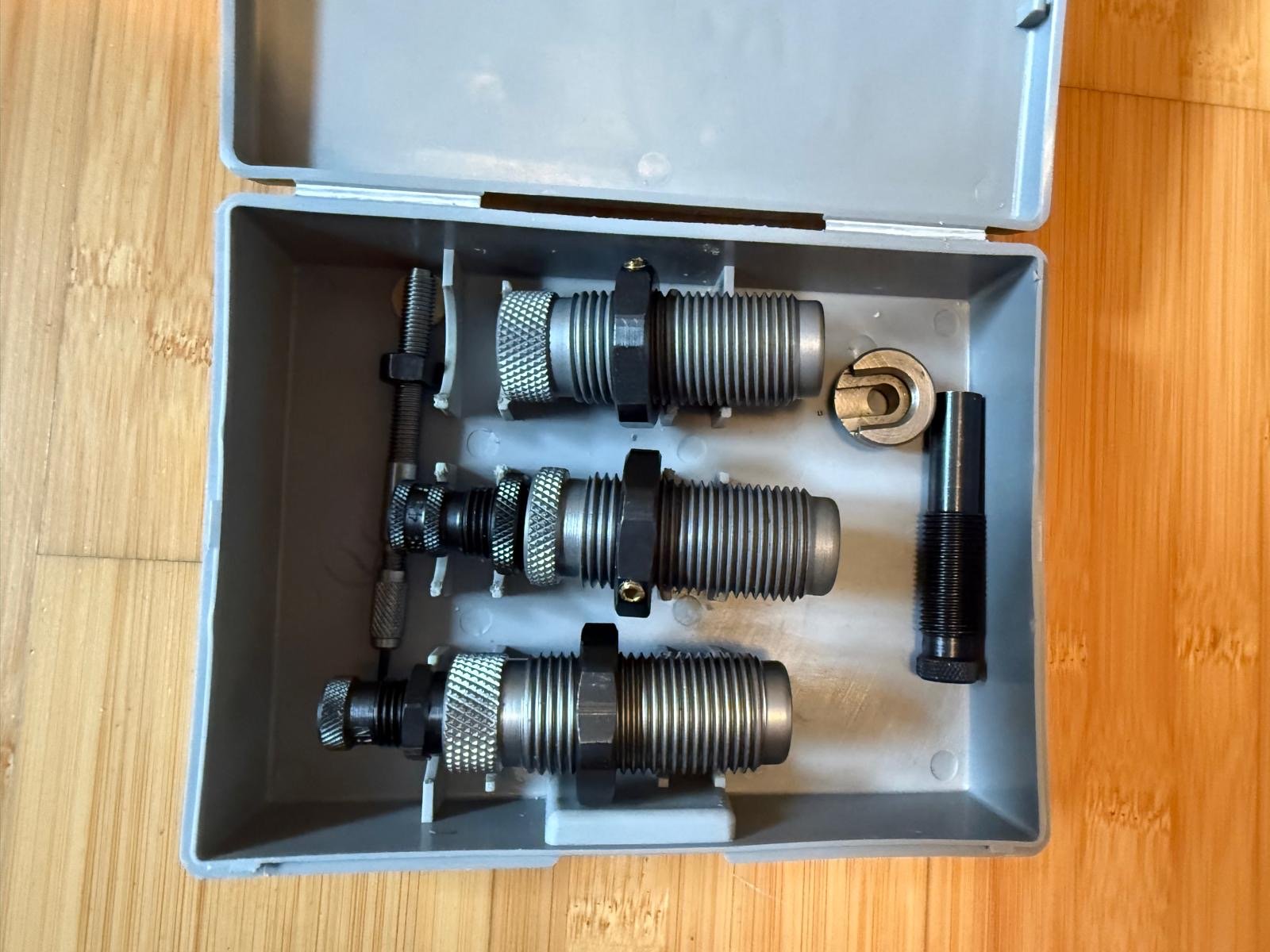 RCBS 3-Die Carb TC Set .45 Auto - 18915 -Matritzensatz für Wiederlader – Bild 2