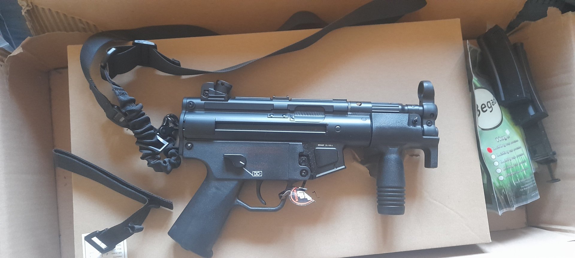 Begadi ECO SMG "Mod 5K" Gen.5 (EFCS, Mosfet, short stroked, Pro HopUp) AEG mit Metallgearbox & Burst – Bild 9