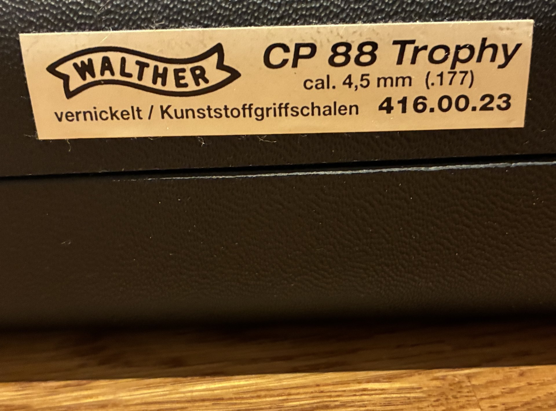 WALTHER UMAREX CP88 Competition Trophy Set Nickel Co2 4,5mm Diabolo mit Reddot – Bild 5