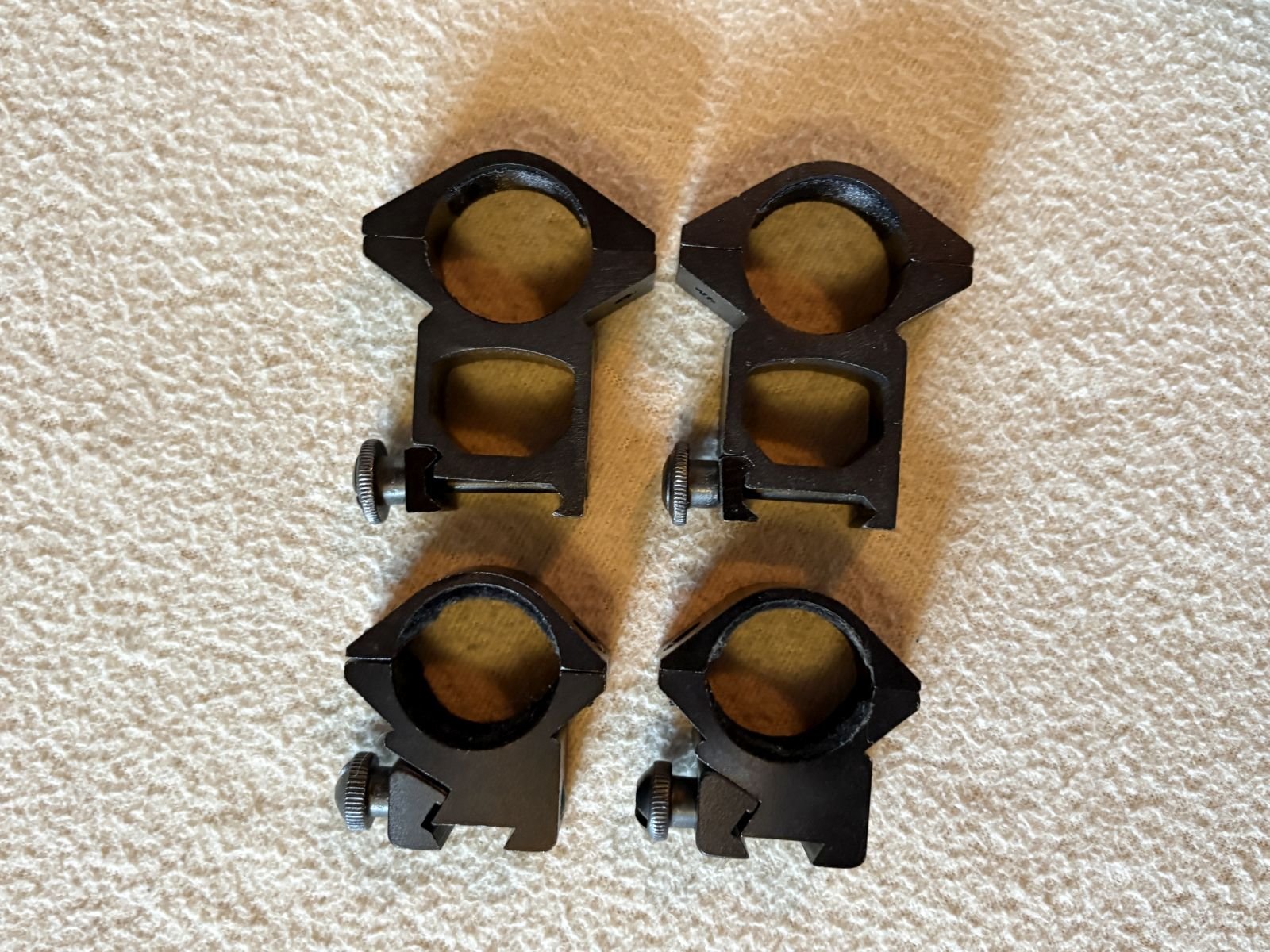 + + + 2 Sets 25mm Montageringe für 11mm Schiene flach und Picatinny hoch schwarz + + + – Bild 1