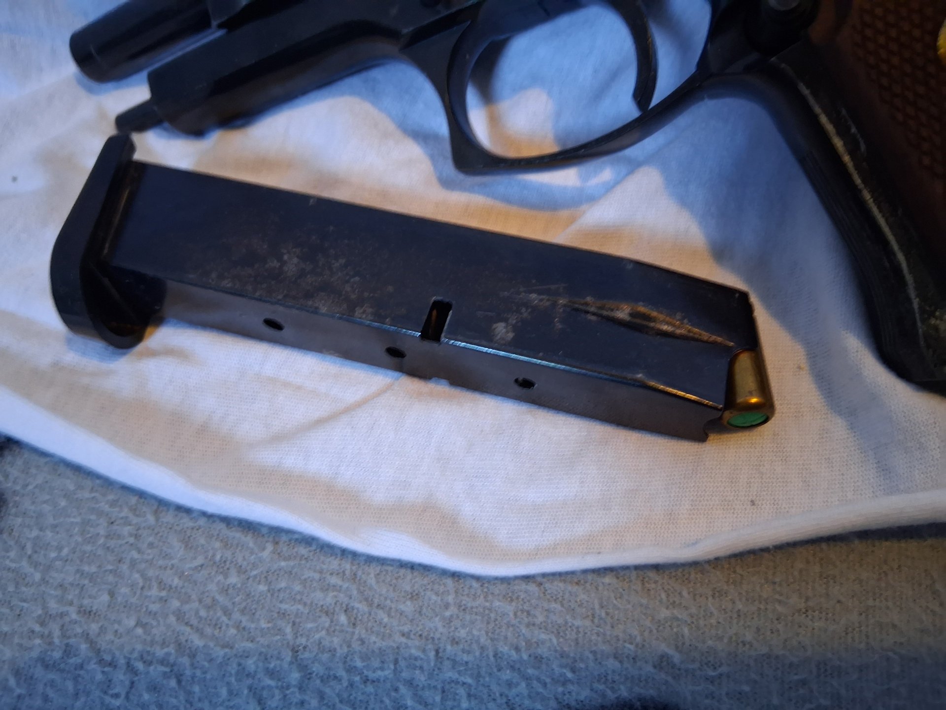 SSW Reck Miami 92 F - 9mm - Holizgriffschalen. – Bild 3