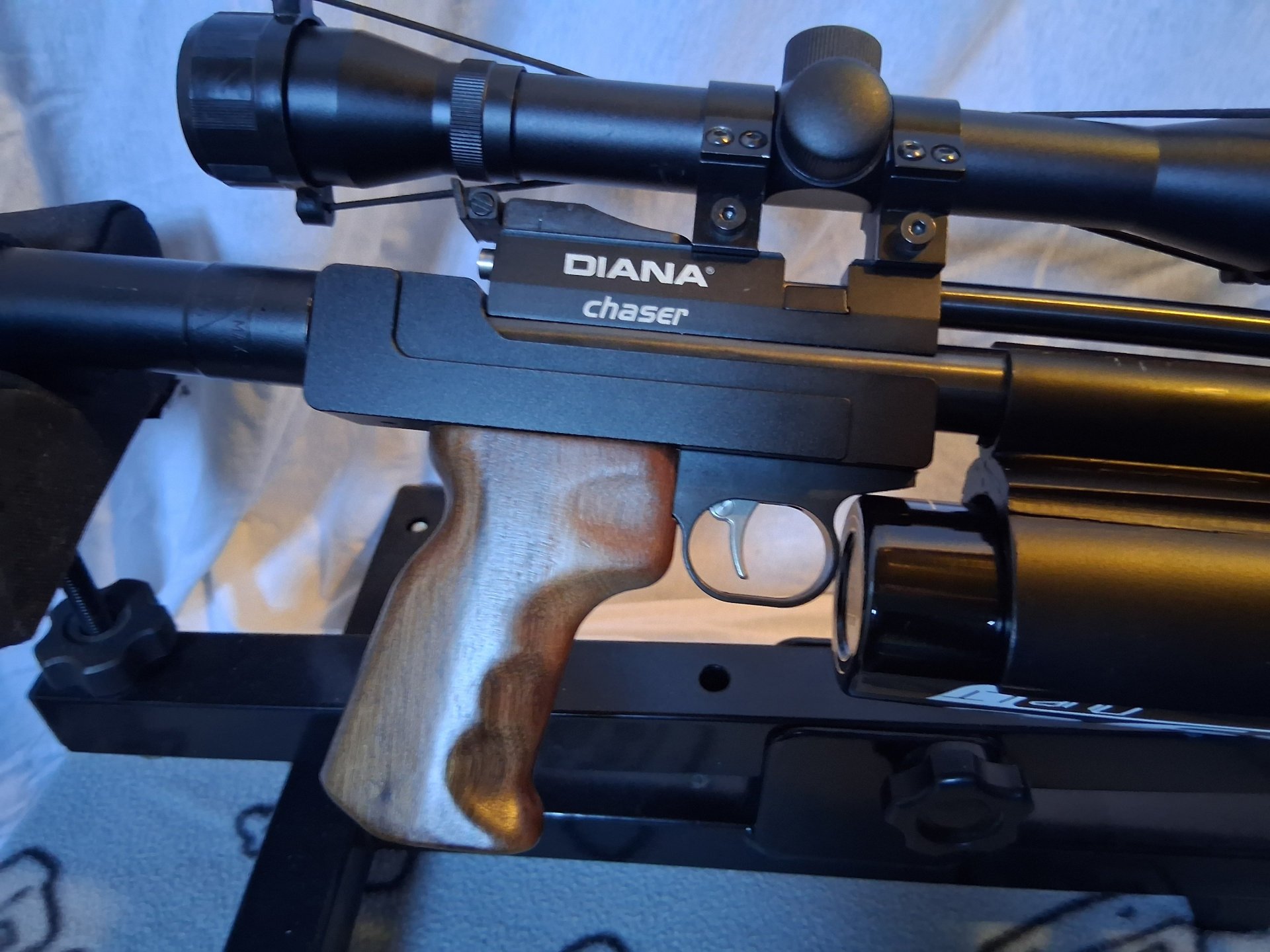 NEUE DIANA Chaser 5,5mm (.22) Umbau. Aber zulässig. – Bild 4