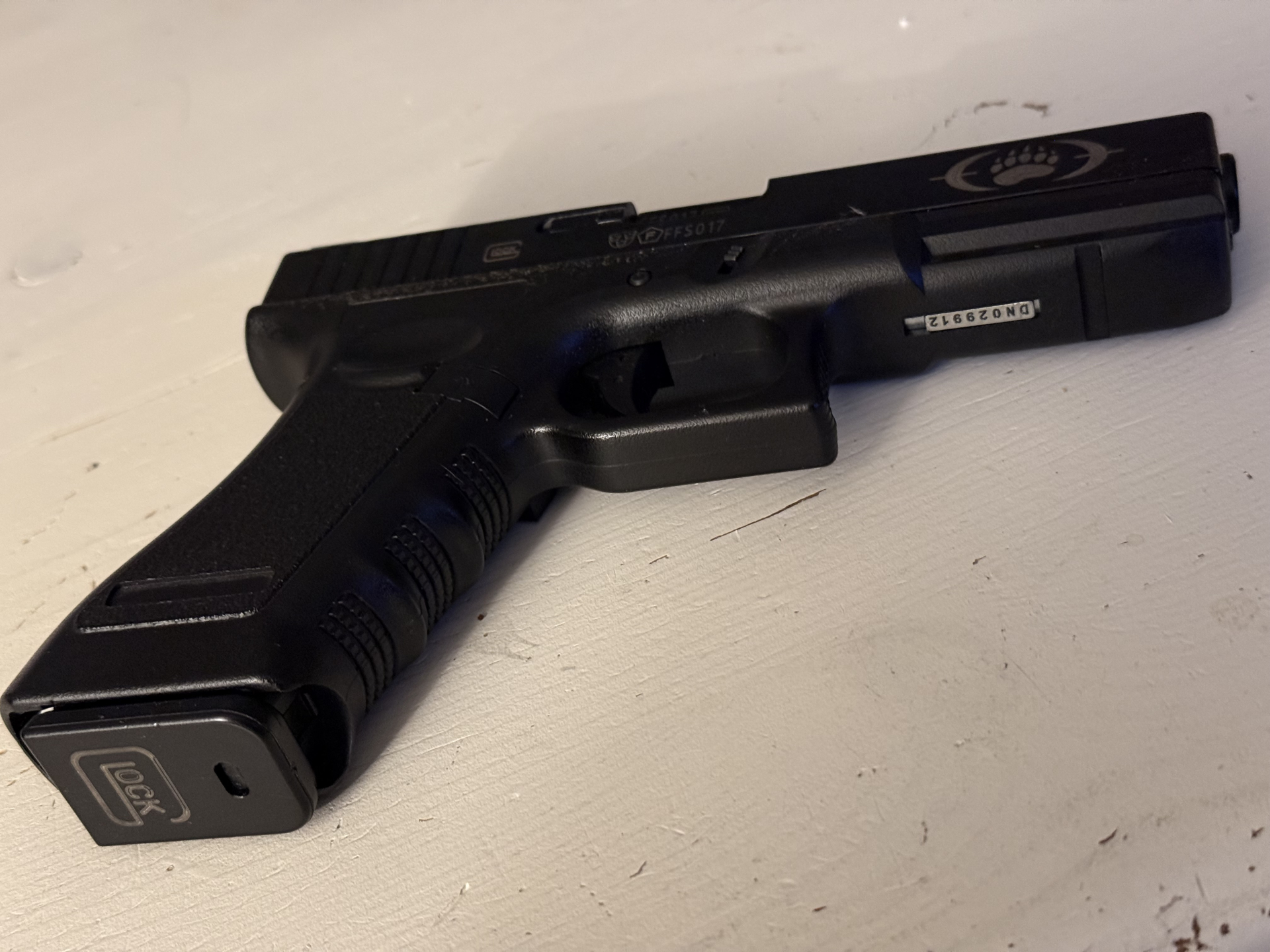 Custom - EINZELSTÜCK Glock 17 GBB „Blackwater“ – Bild 4