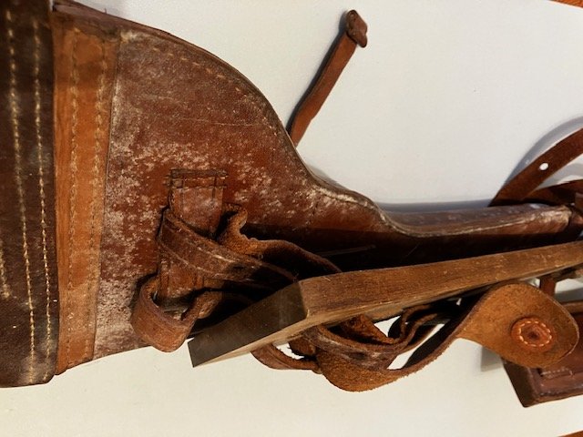 P08 lang Pistolentasche mit Anschlagbrett und Schlüssel/Putzstock – Bild 5