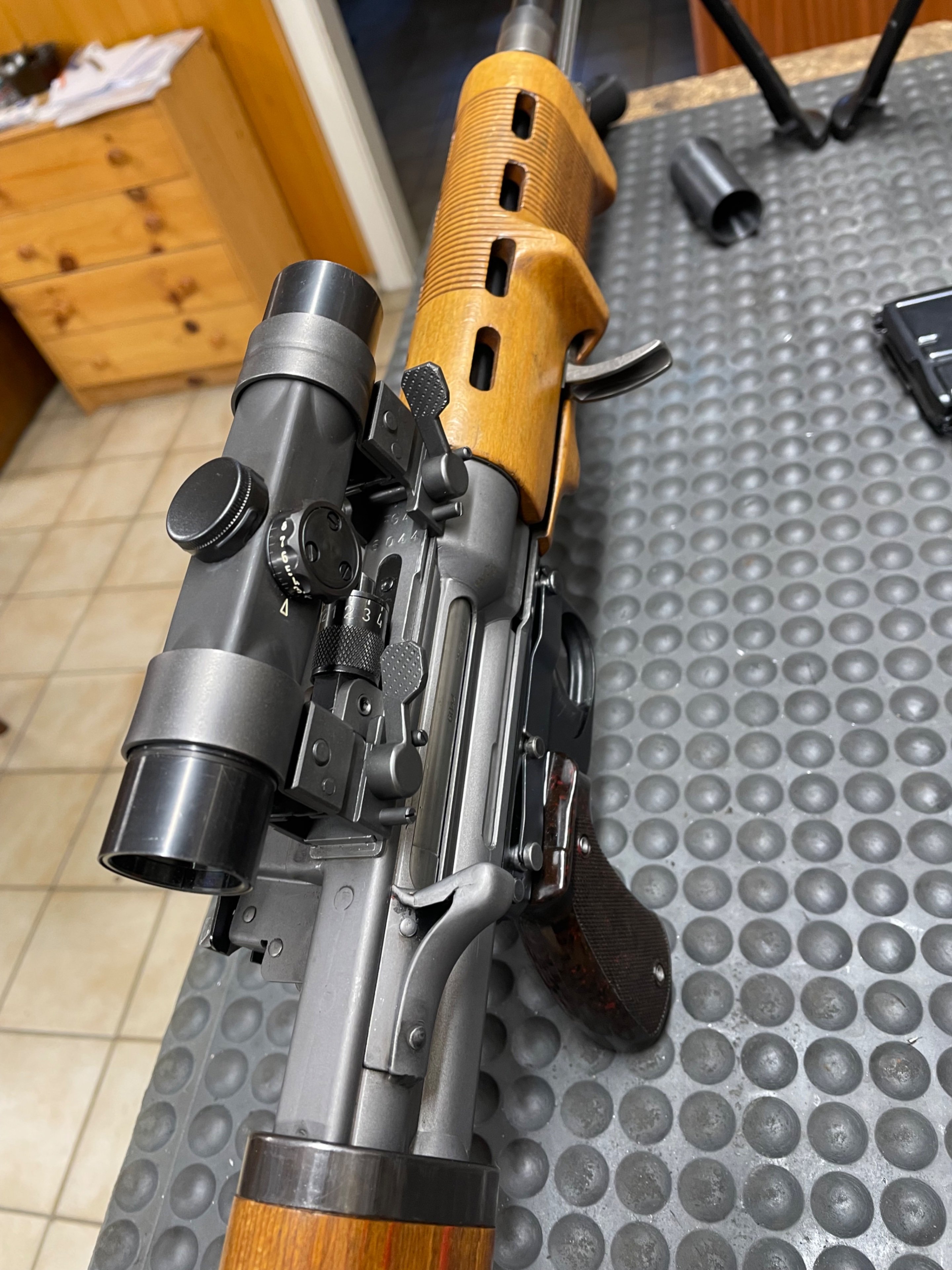 FG42 BD42 (kein K98,MP40,STG44)ZF4 Montage – Bild 5