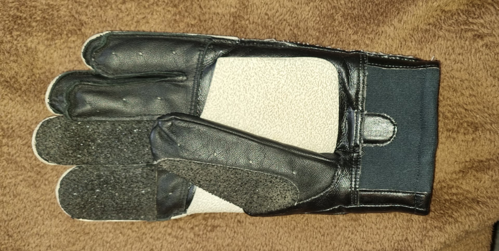 Handschuh von Sauer – Bild 2