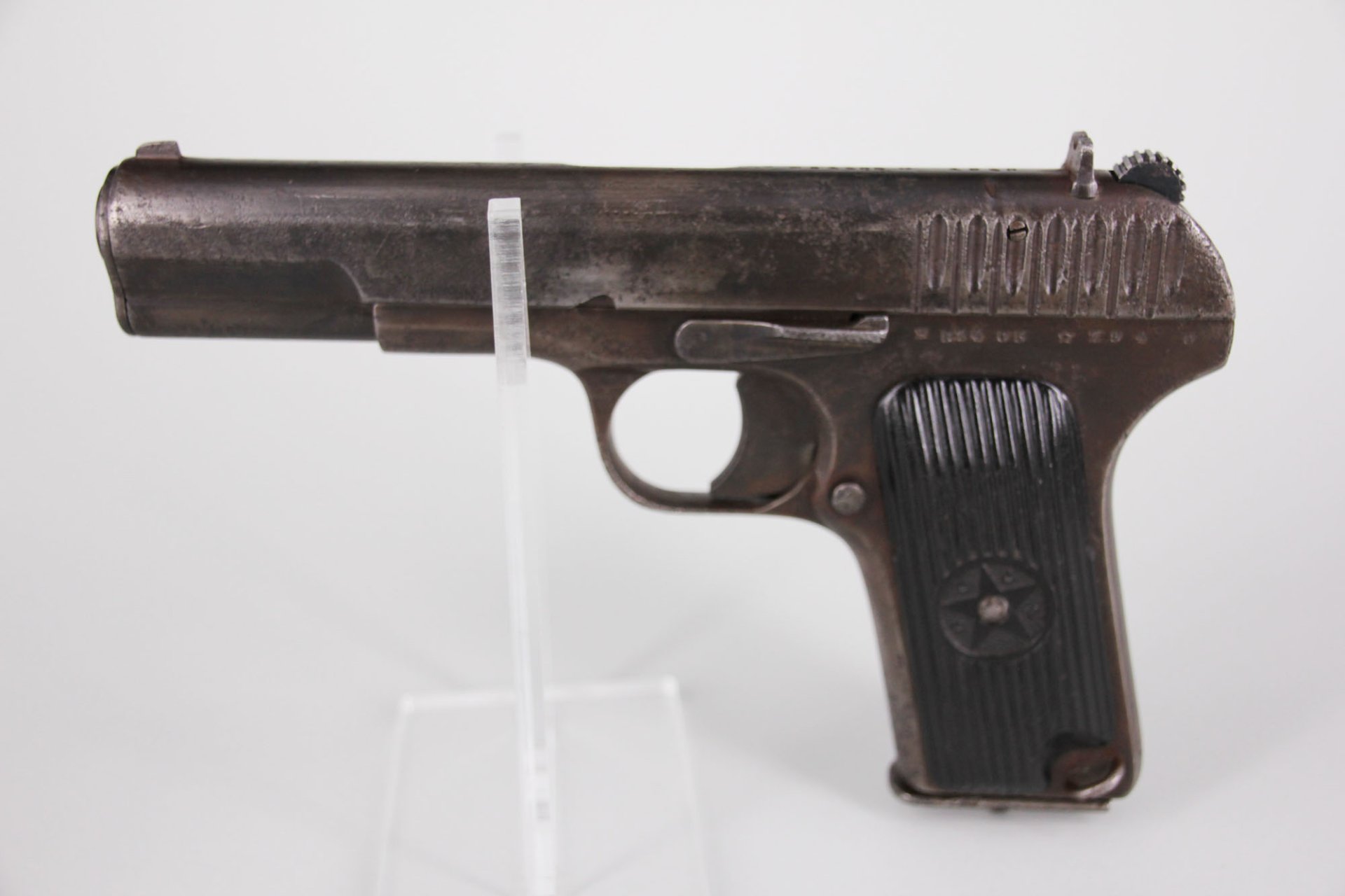 Tokarev TT 30 im Kaliber 7,62 Tokarev – Bild 1